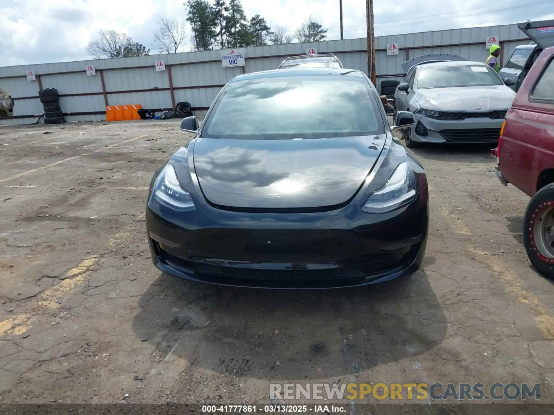 12 Фотография поврежденного автомобиля 5YJ3E1EB0KF422093 TESLA MODEL 3 2019