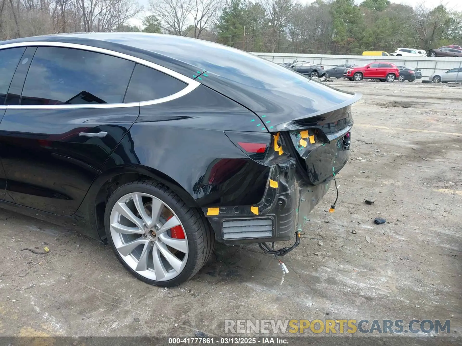 18 Фотография поврежденного автомобиля 5YJ3E1EB0KF422093 TESLA MODEL 3 2019