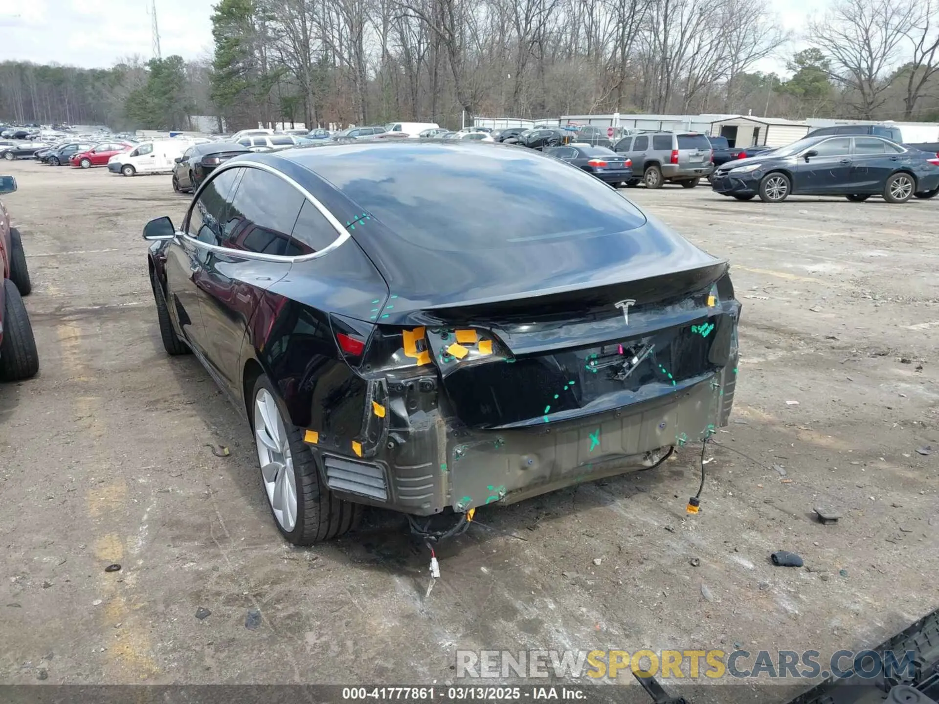 3 Фотография поврежденного автомобиля 5YJ3E1EB0KF422093 TESLA MODEL 3 2019