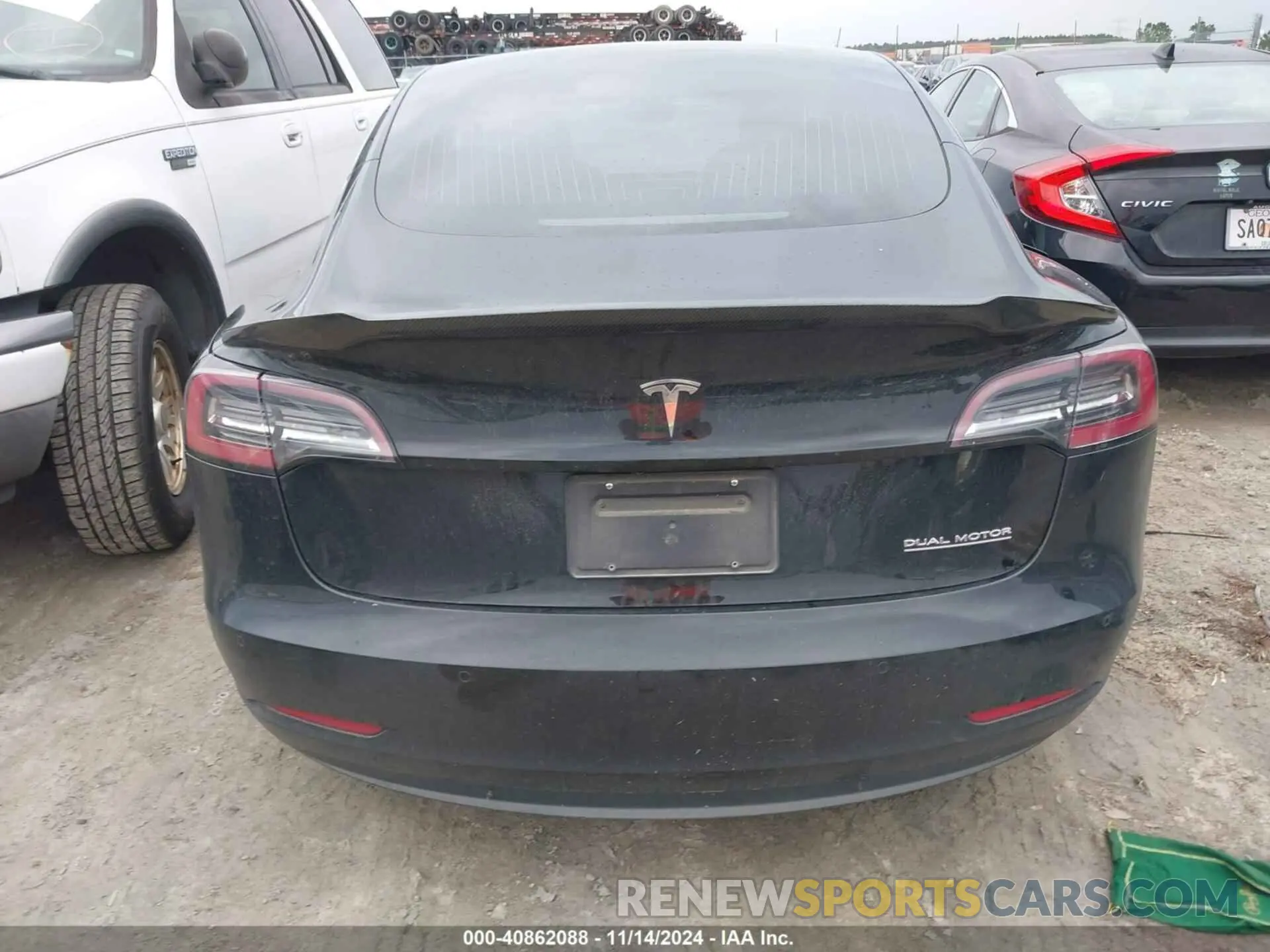 15 Photograph of a damaged car 5YJ3E1EB0KF441260 TESLA MODEL 3 2019