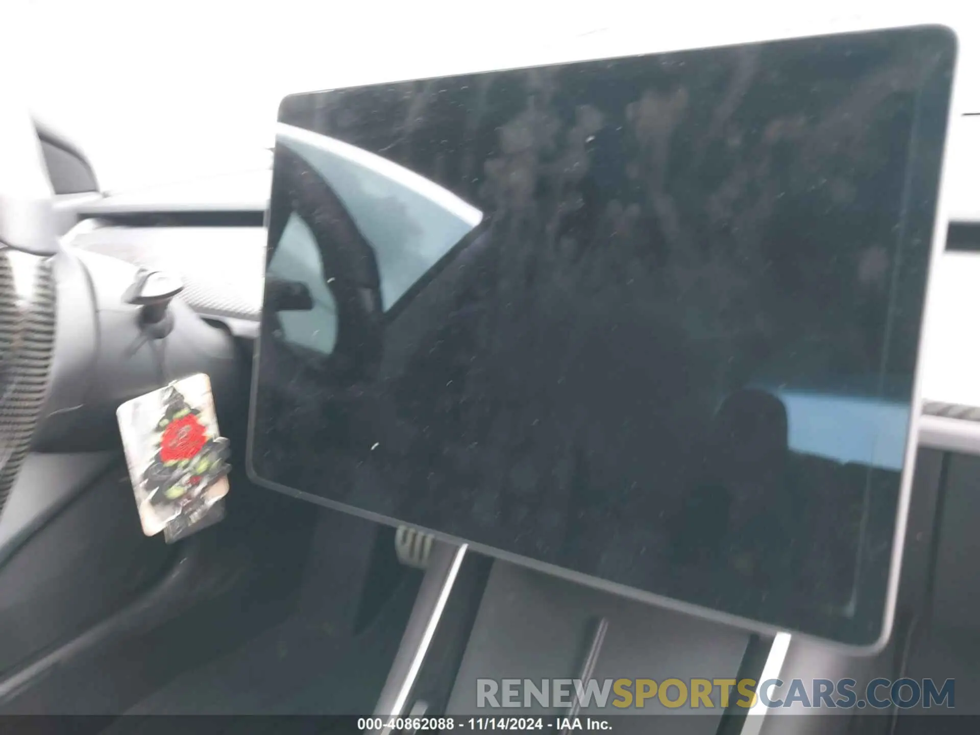 7 Photograph of a damaged car 5YJ3E1EB0KF441260 TESLA MODEL 3 2019