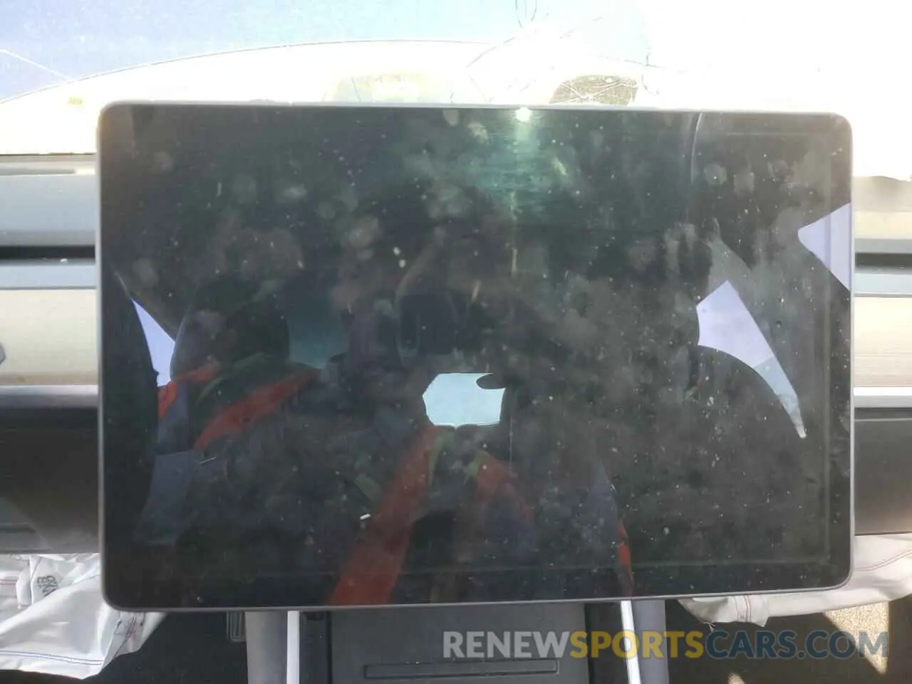 9 Фотография поврежденного автомобиля 5YJ3E1EB0KF452758 TESLA MODEL 3 2019