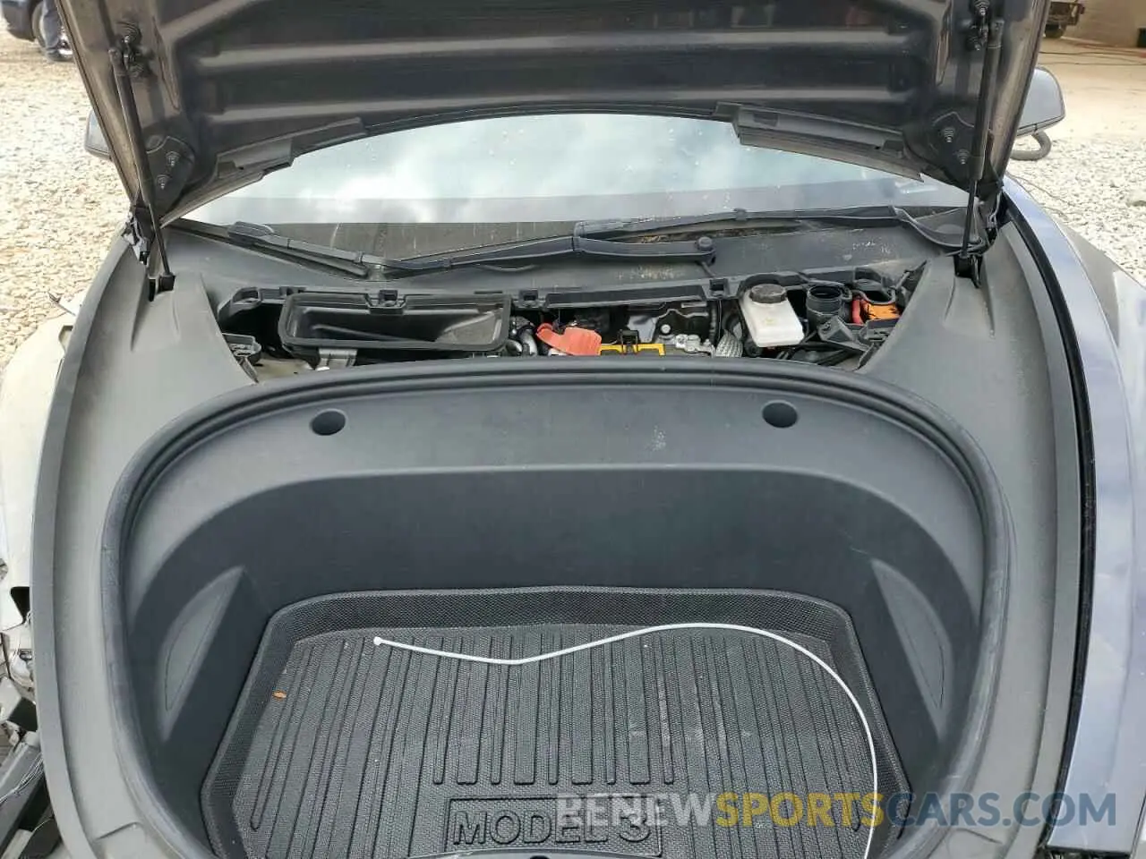 11 Photograph of a damaged car 5YJ3E1EB0NF103216 TESLA MODEL 3 2019