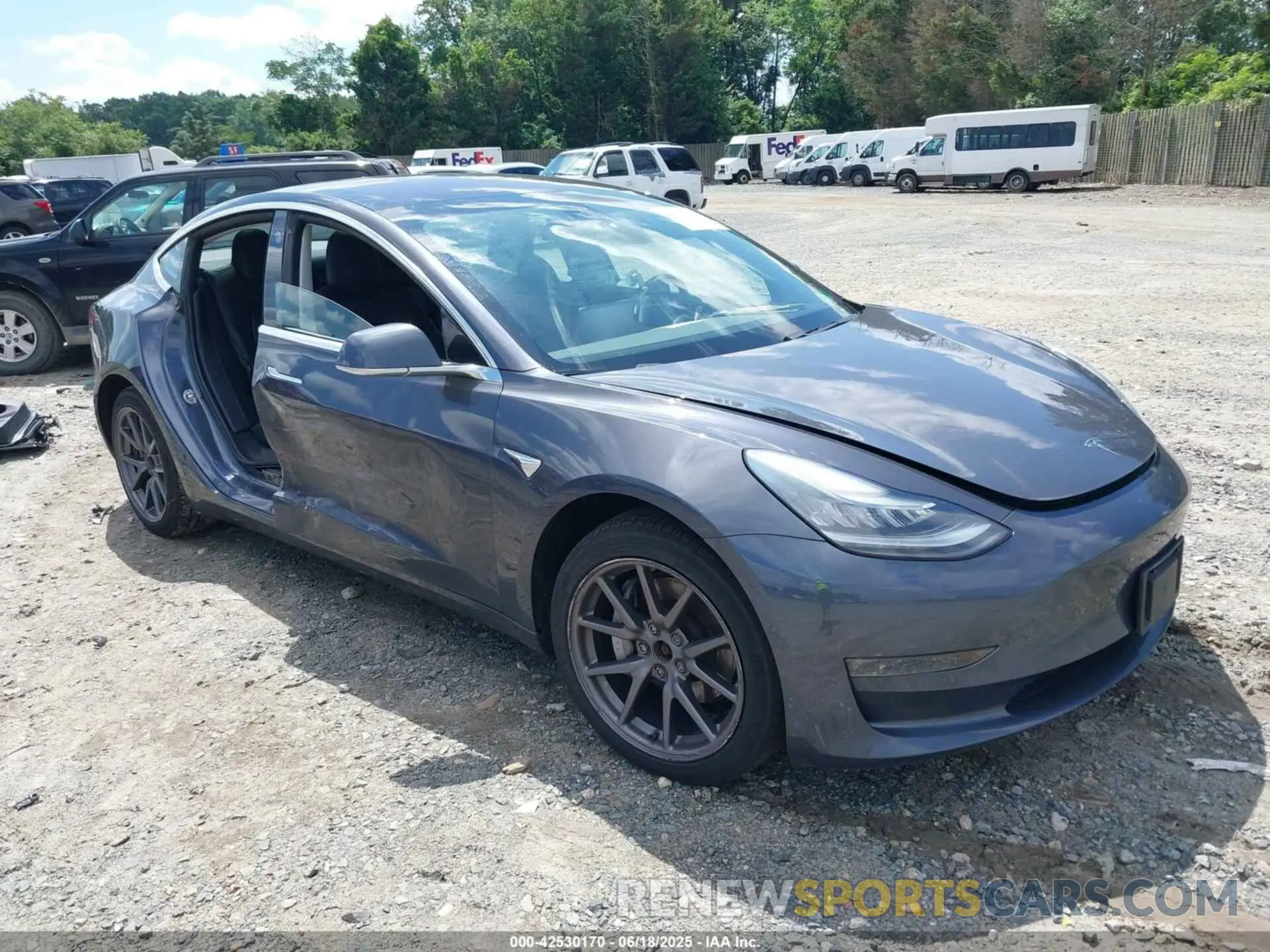 1 Photograph of a damaged car 5YJ3E1EB1KF205720 TESLA MODEL 3 2019