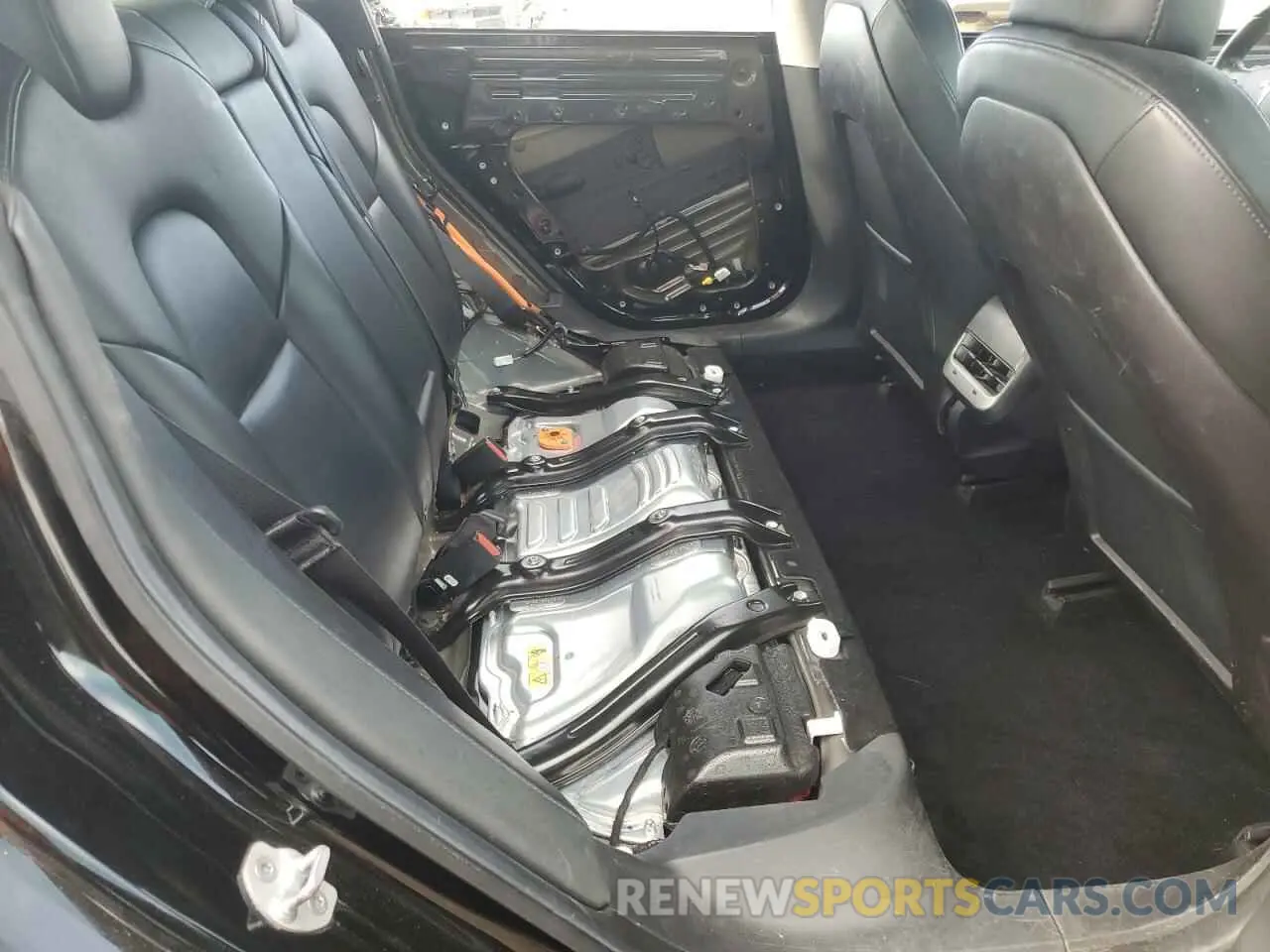 10 Фотография поврежденного автомобиля 5YJ3E1EB1KF212019 TESLA MODEL 3 2019