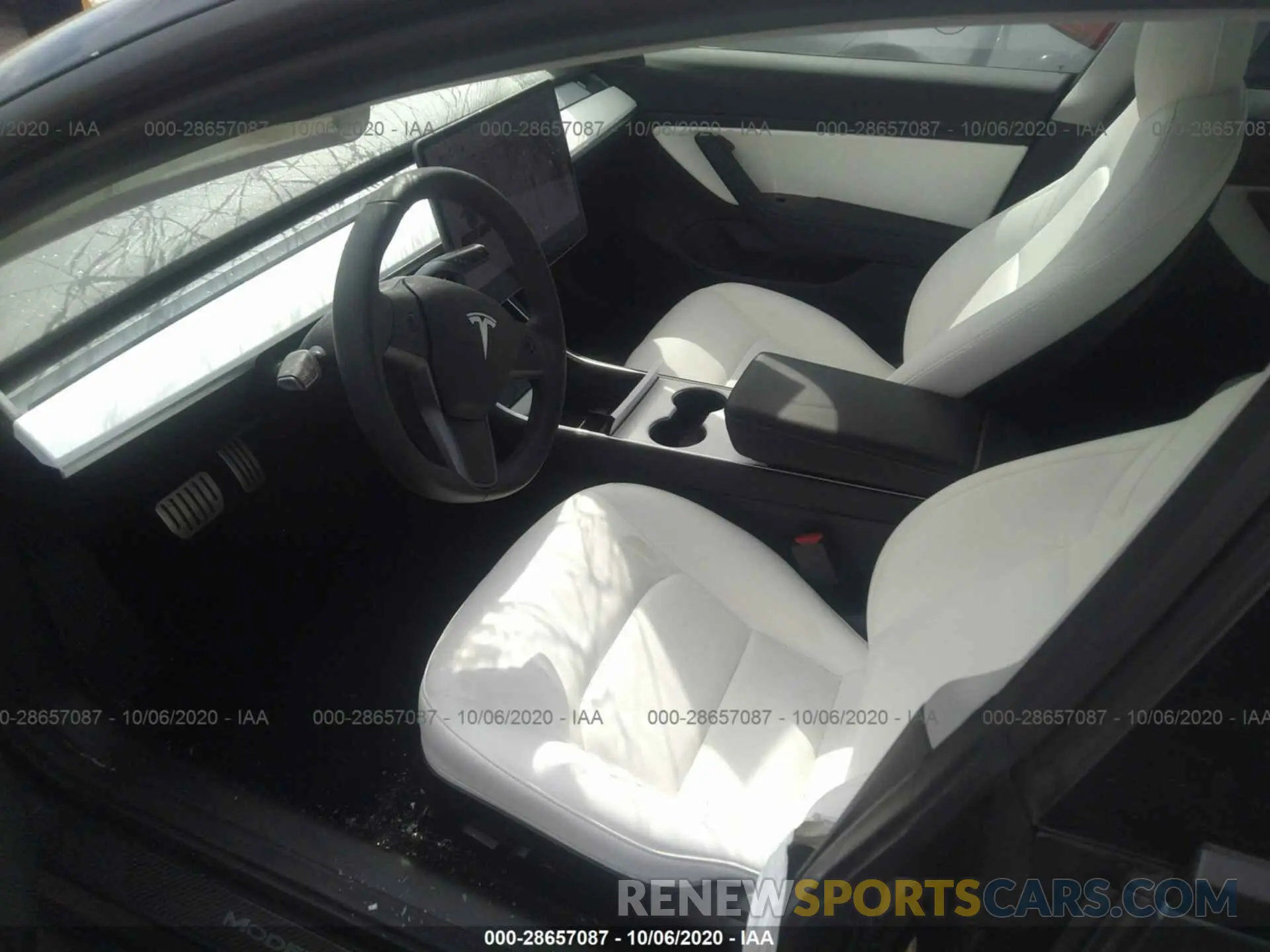 5 Photograph of a damaged car 5YJ3E1EB1KF214059 TESLA MODEL 3 2019
