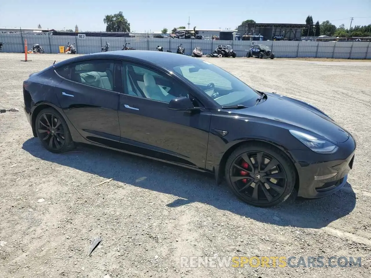 4 Photograph of a damaged car 5YJ3E1EB1KF231735 TESLA MODEL 3 2019