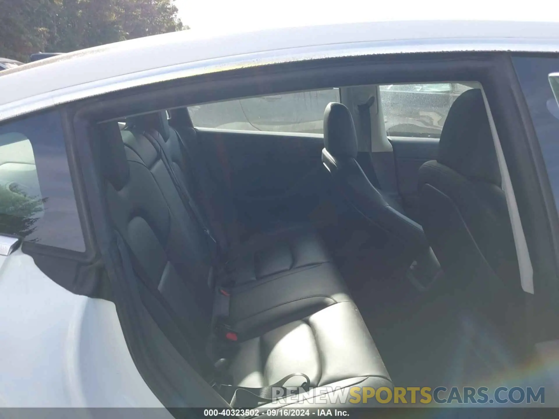 8 Фотография поврежденного автомобиля 5YJ3E1EB1KF359599 TESLA MODEL 3 2019