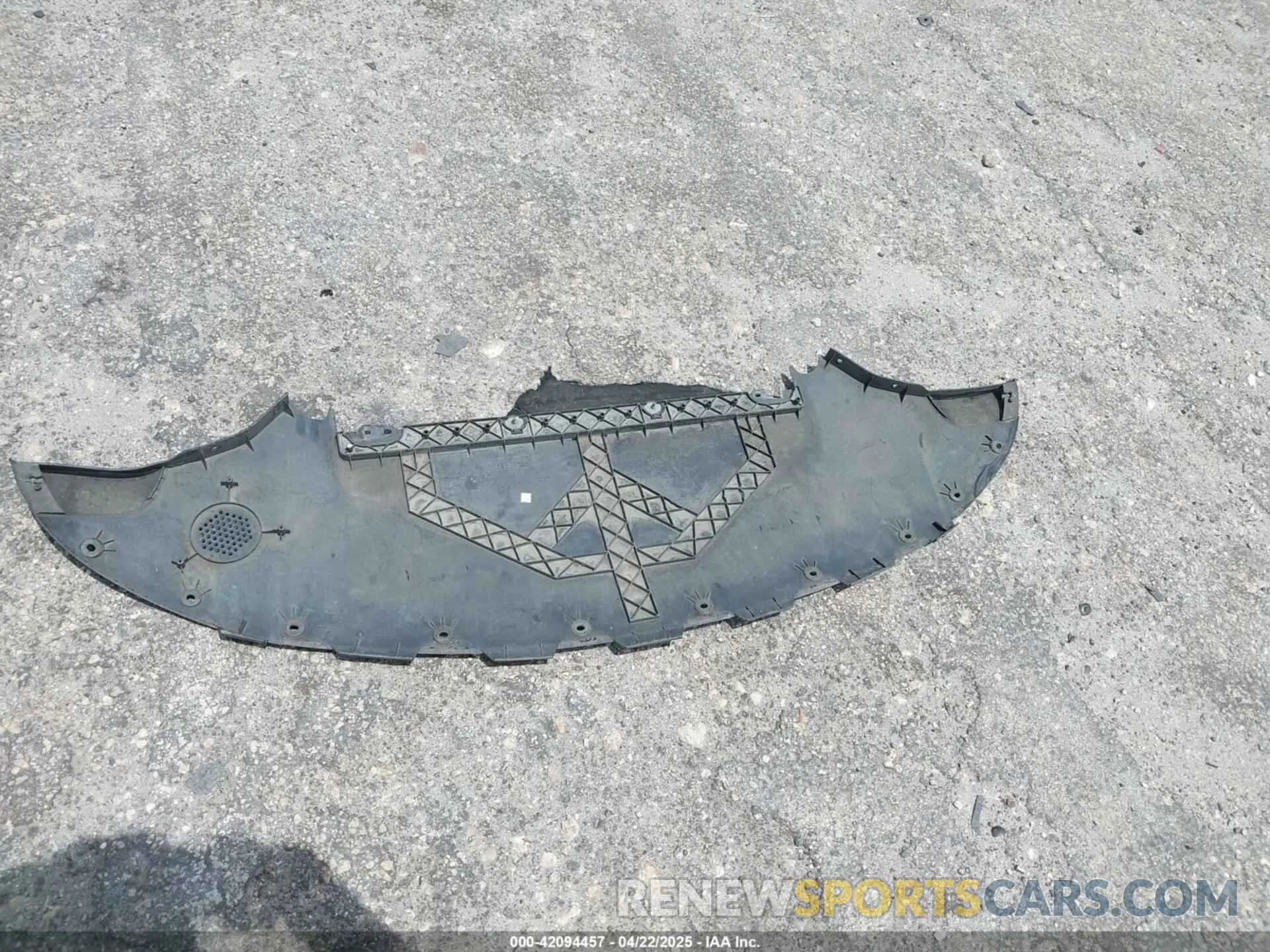 11 Photograph of a damaged car 5YJ3E1EB1KF365760 TESLA MODEL 3 2019