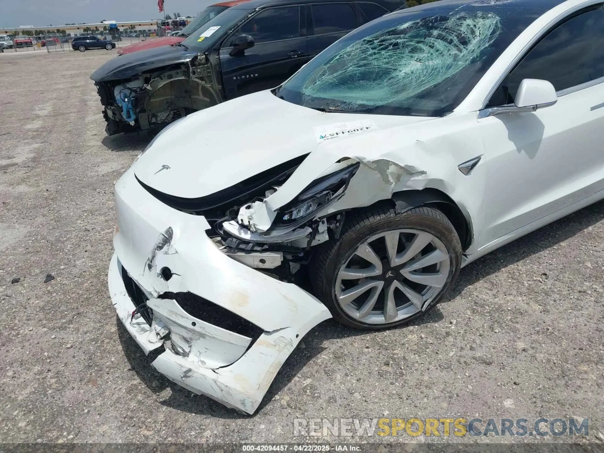 6 Photograph of a damaged car 5YJ3E1EB1KF365760 TESLA MODEL 3 2019