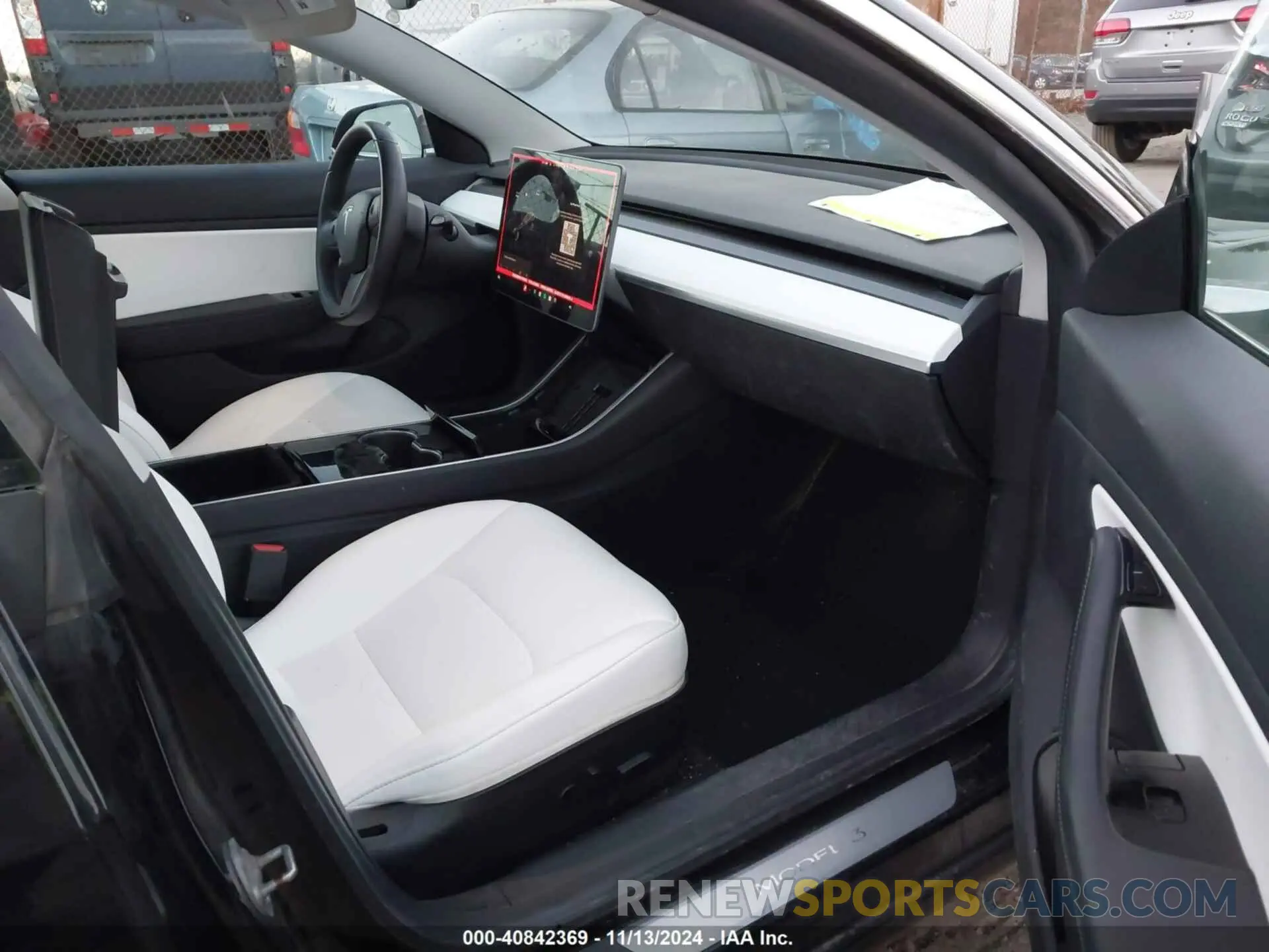 5 Фотография поврежденного автомобиля 5YJ3E1EB1KF391453 TESLA MODEL 3 2019