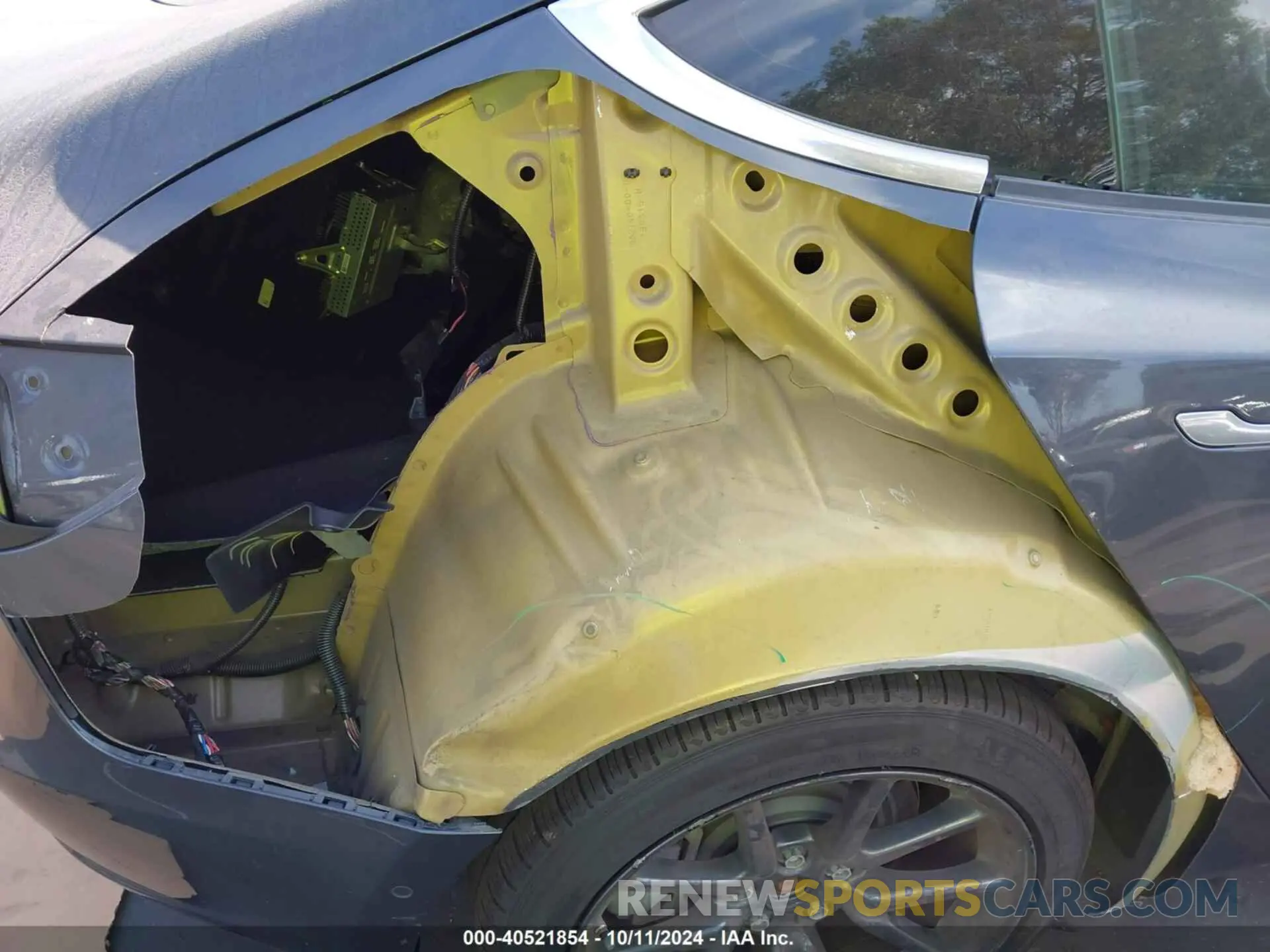 6 Фотография поврежденного автомобиля 5YJ3E1EB1KF432650 TESLA MODEL 3 2019