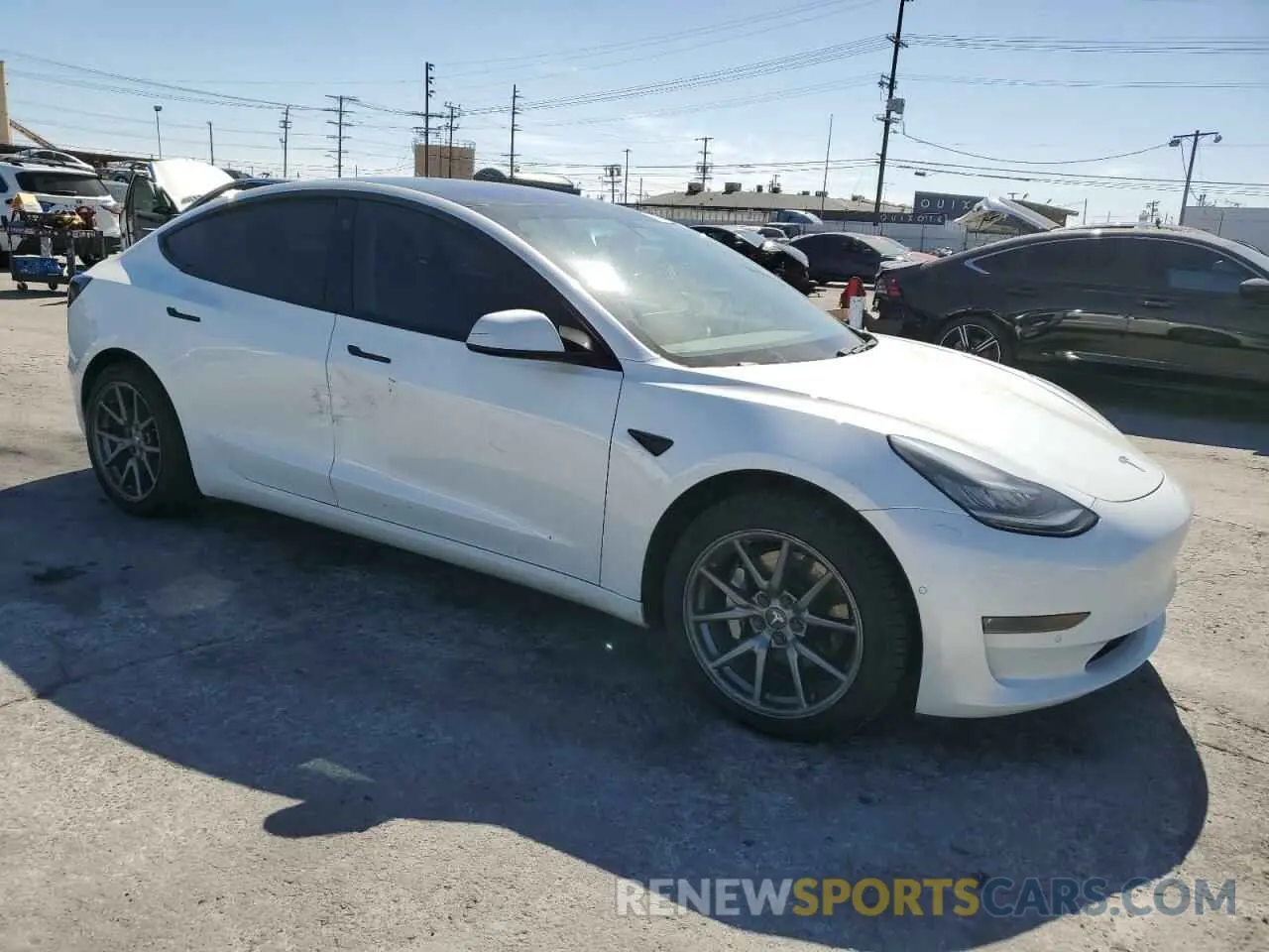 4 Photograph of a damaged car 5YJ3E1EB1KF433510 TESLA MODEL 3 2019