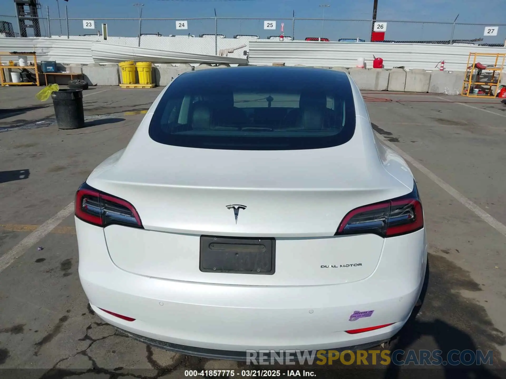 15 Фотография поврежденного автомобиля 5YJ3E1EB1KF510912 TESLA MODEL 3 2019
