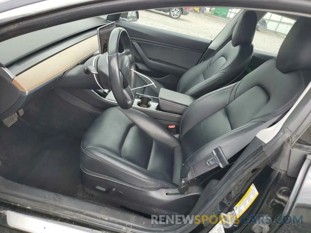 7 Photograph of a damaged car 5YJ3E1EB2KF197062 TESLA MODEL 3 2019