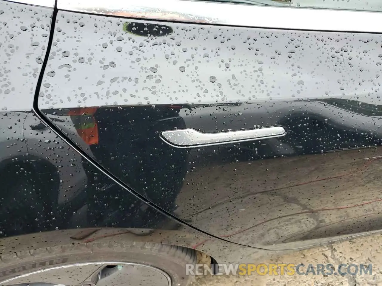 10 Photograph of a damaged car 5YJ3E1EB2KF384303 TESLA MODEL 3 2019