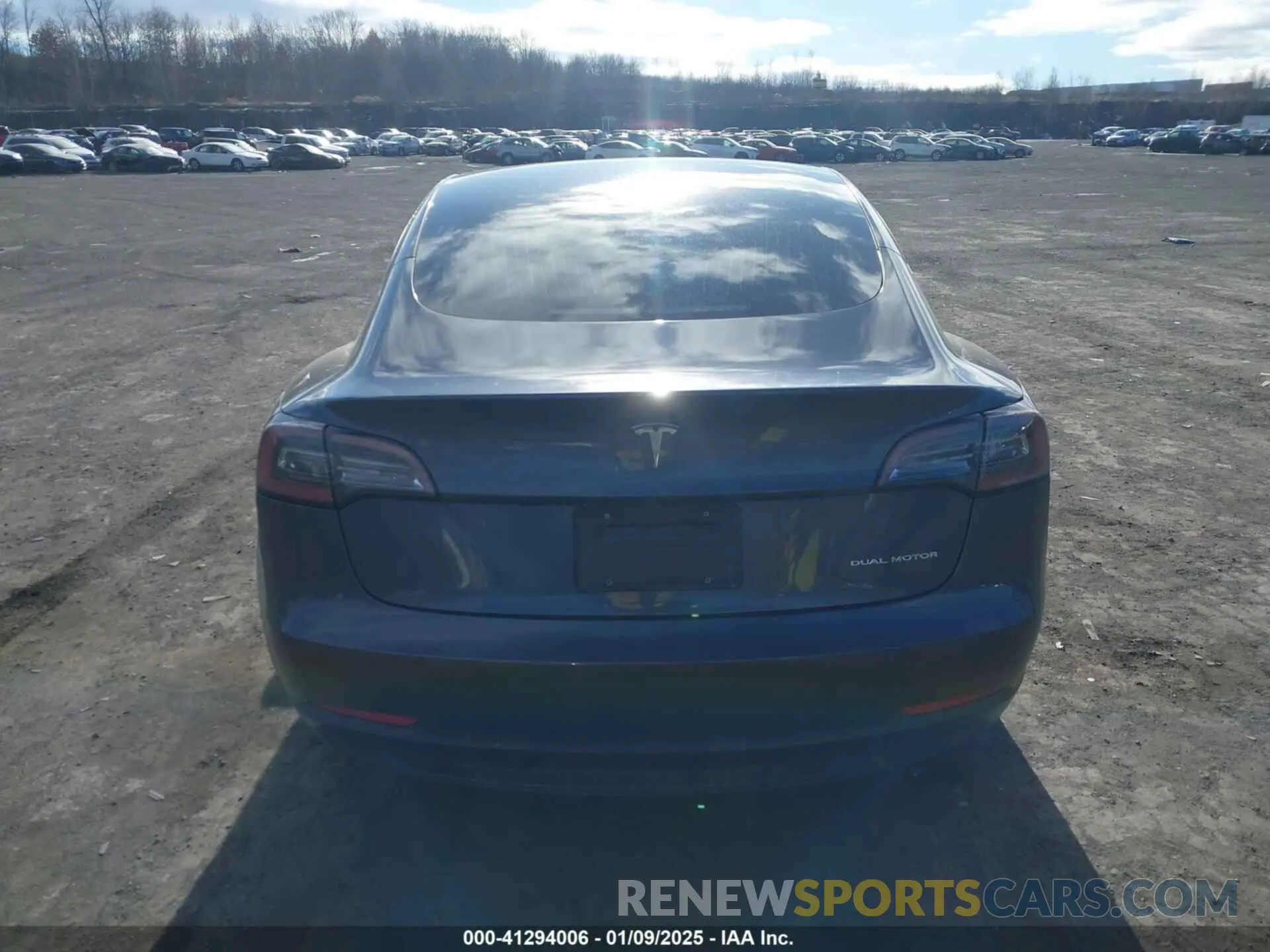 16 Photograph of a damaged car 5YJ3E1EB2KF386018 TESLA MODEL 3 2019