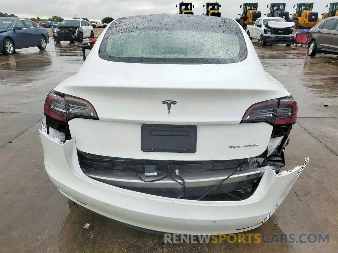 6 Фотография поврежденного автомобиля 5YJ3E1EB2KF392305 TESLA MODEL 3 2019