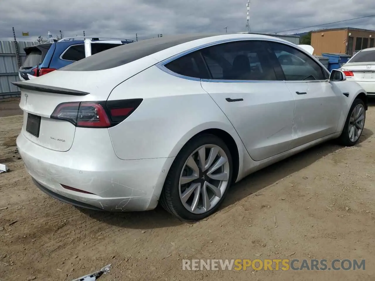 3 Фотография поврежденного автомобиля 5YJ3E1EB2KF418627 TESLA MODEL 3 2019
