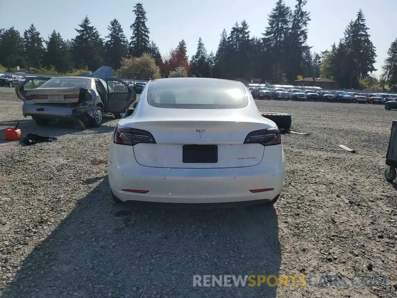 6 Photograph of a damaged car 5YJ3E1EB2KF442345 TESLA MODEL 3 2019