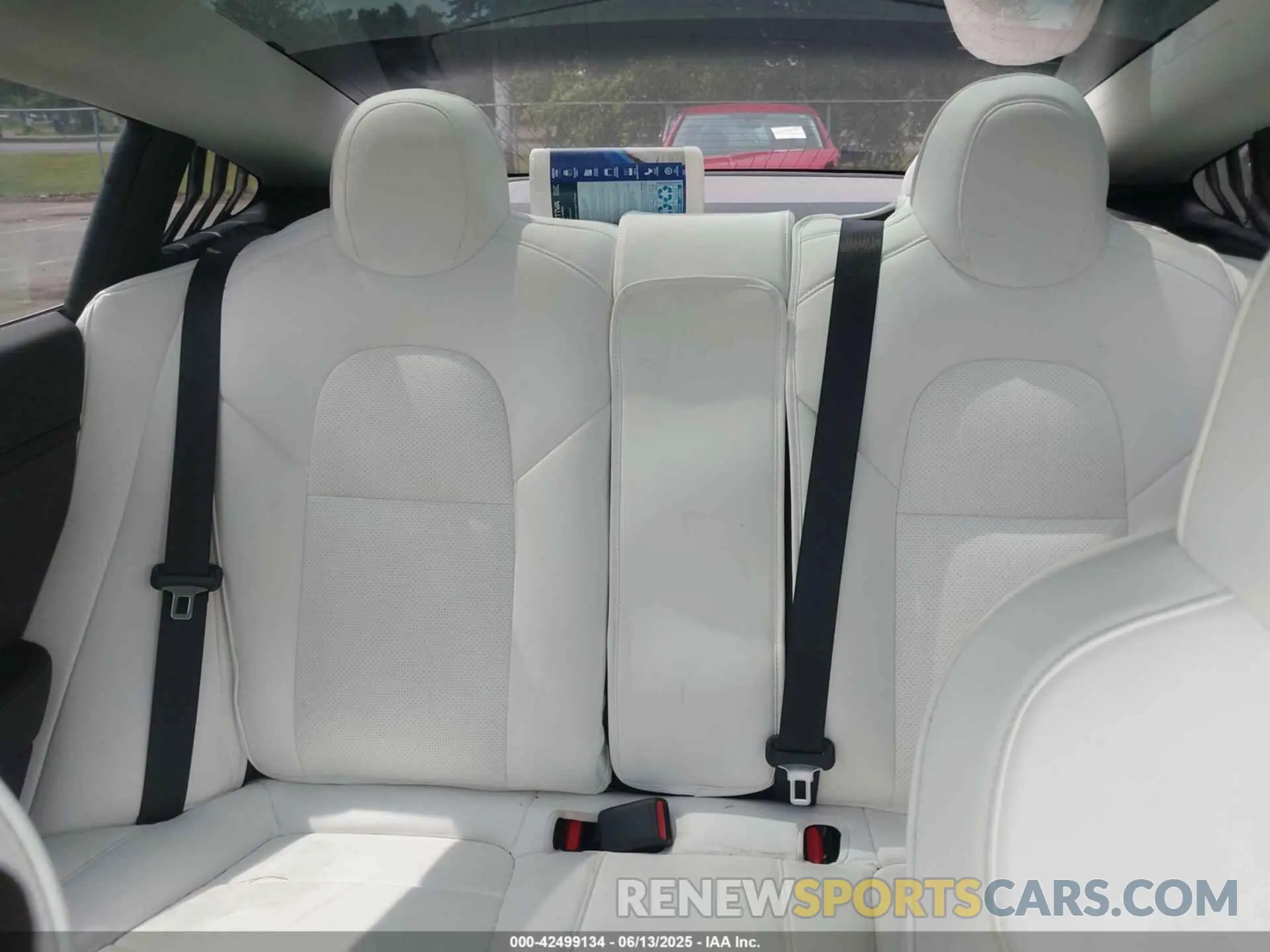 8 Фотография поврежденного автомобиля 5YJ3E1EB2KF452003 TESLA MODEL 3 2019