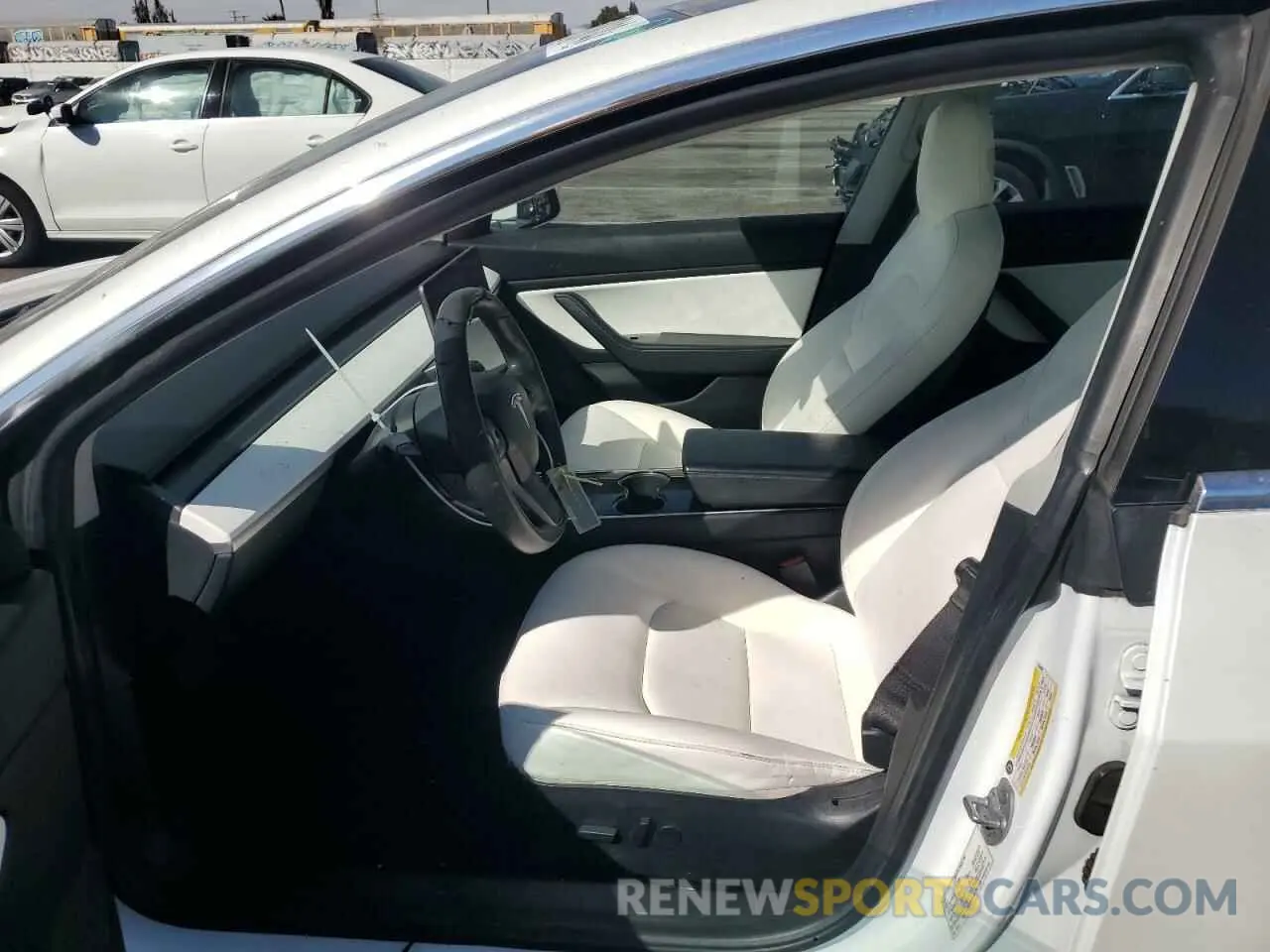 7 Фотография поврежденного автомобиля 5YJ3E1EB2KF454706 TESLA MODEL 3 2019
