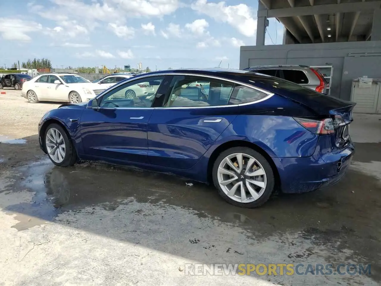 2 Фотография поврежденного автомобиля 5YJ3E1EB2KF465107 TESLA MODEL 3 2019