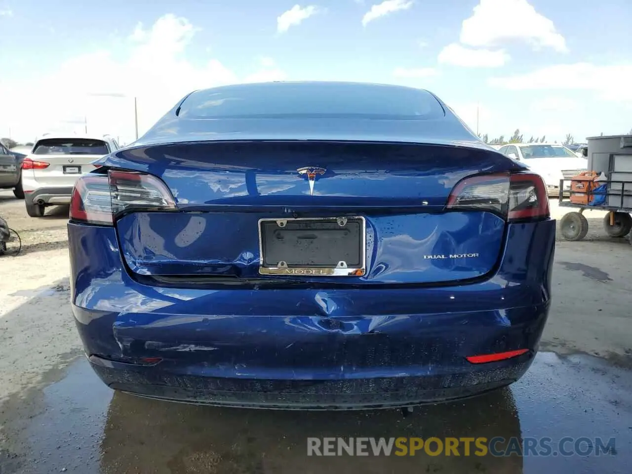6 Фотография поврежденного автомобиля 5YJ3E1EB2KF465107 TESLA MODEL 3 2019
