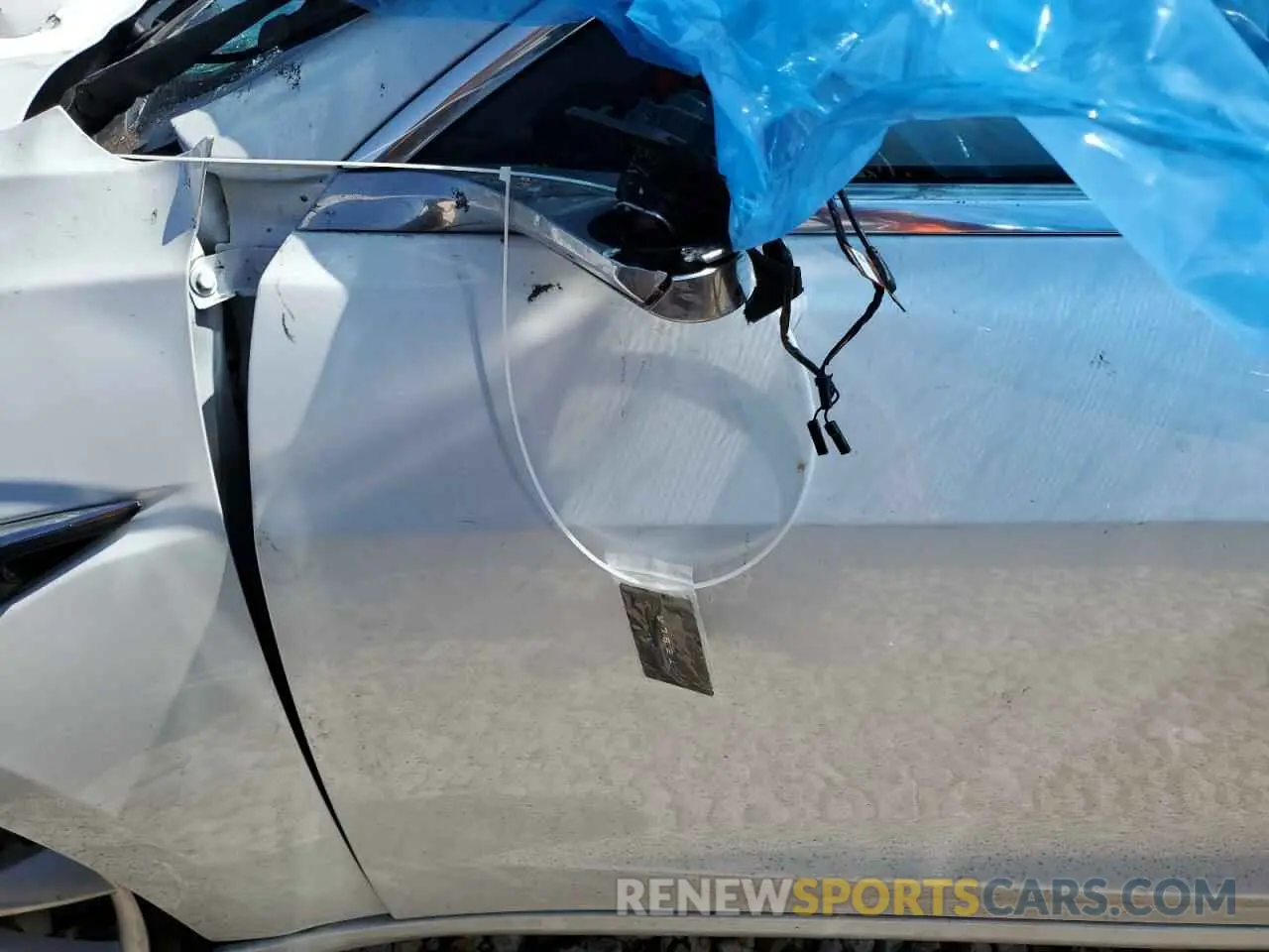 8 Photograph of a damaged car 5YJ3E1EB2KF513401 TESLA MODEL 3 2019
