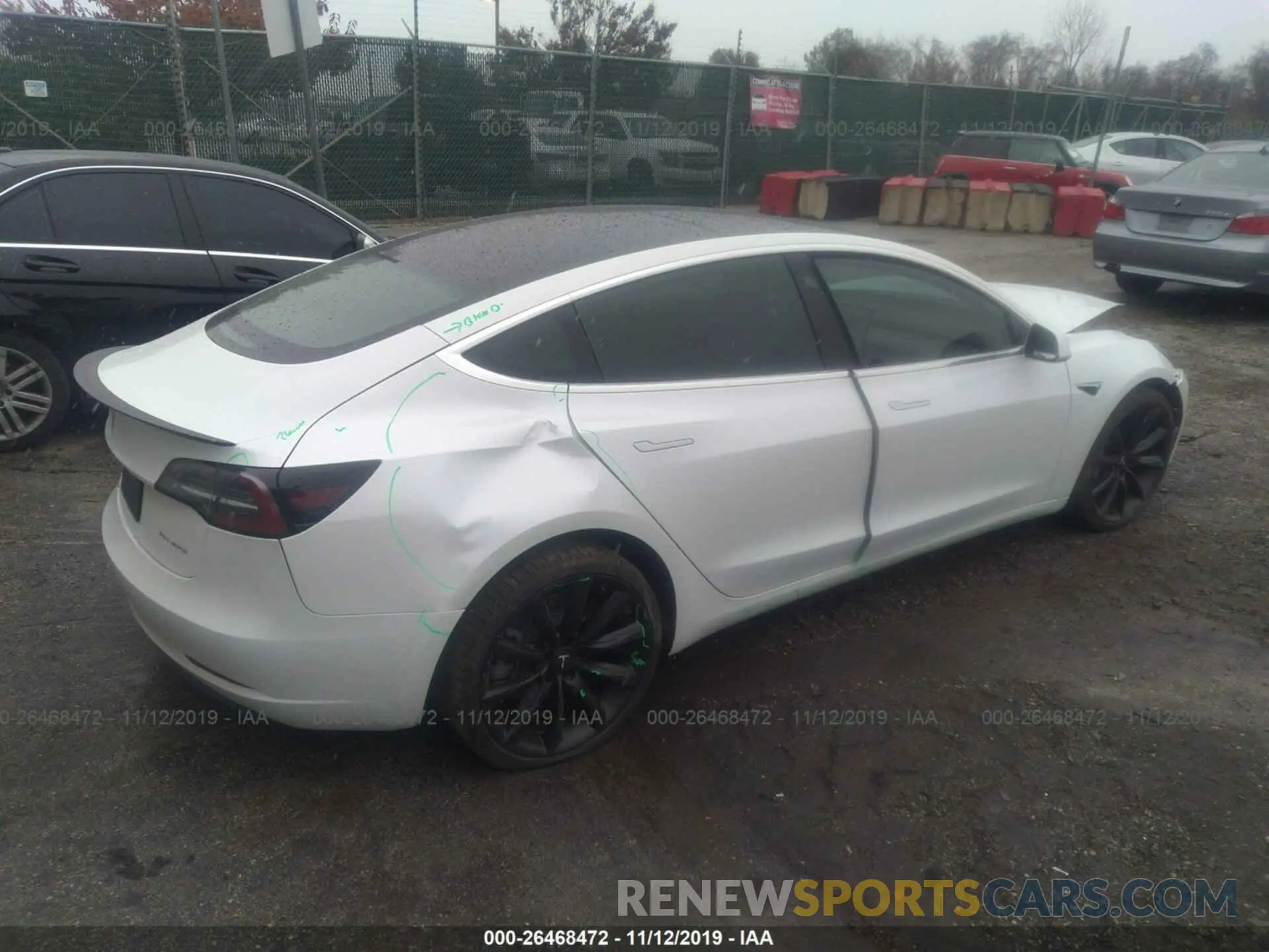 4 Photograph of a damaged car 5YJ3E1EB3KF211616 TESLA MODEL 3 2019
