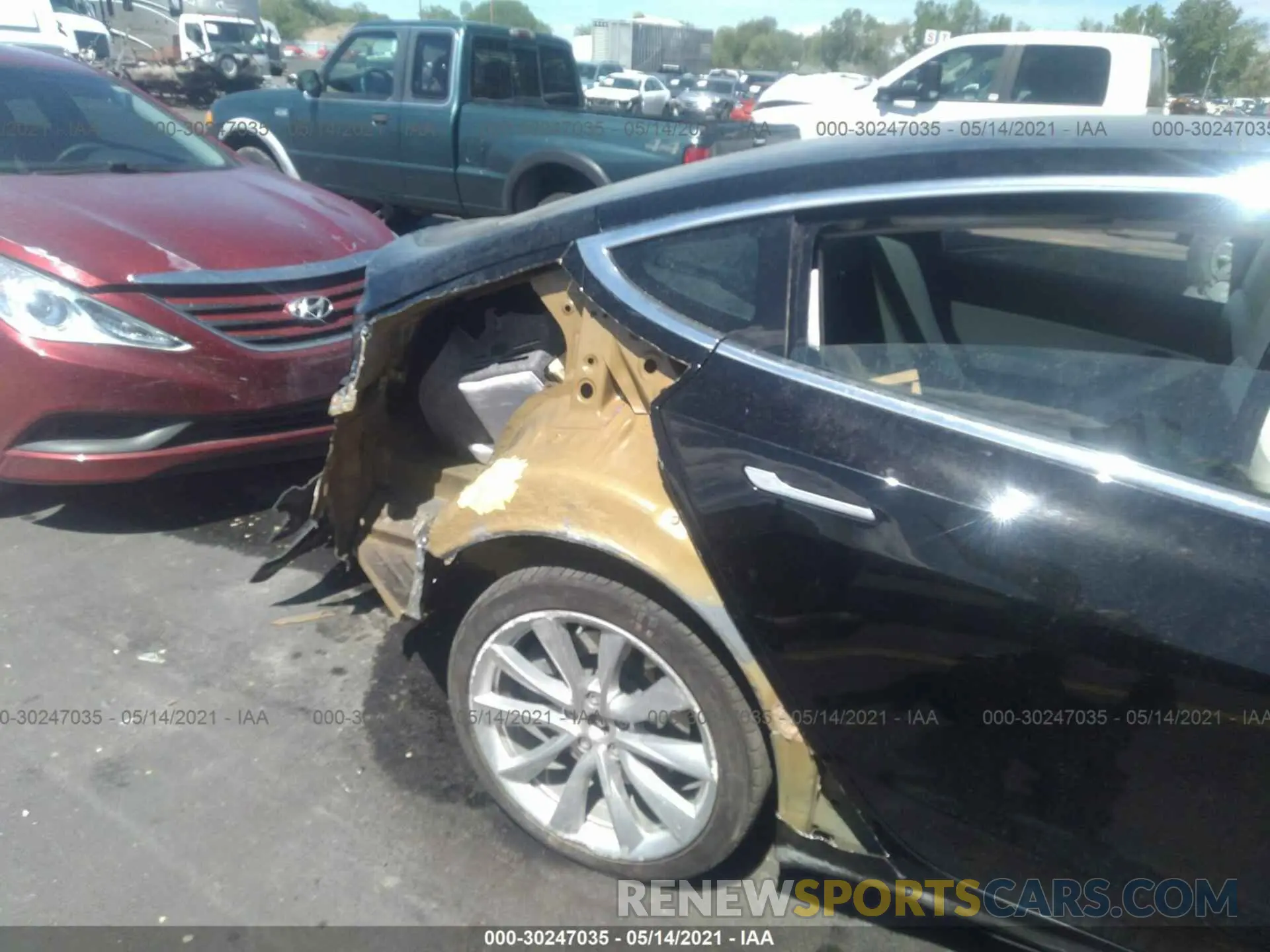 6 Photograph of a damaged car 5YJ3E1EB3KF213947 TESLA MODEL 3 2019