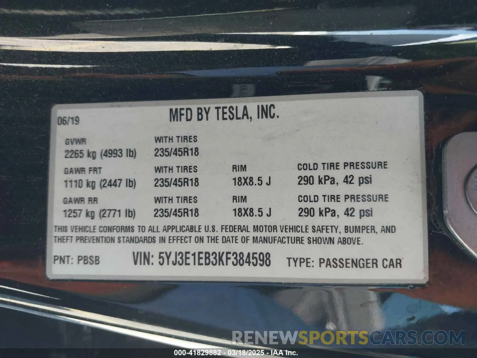 9 Photograph of a damaged car 5YJ3E1EB3KF384598 TESLA MODEL 3 2019