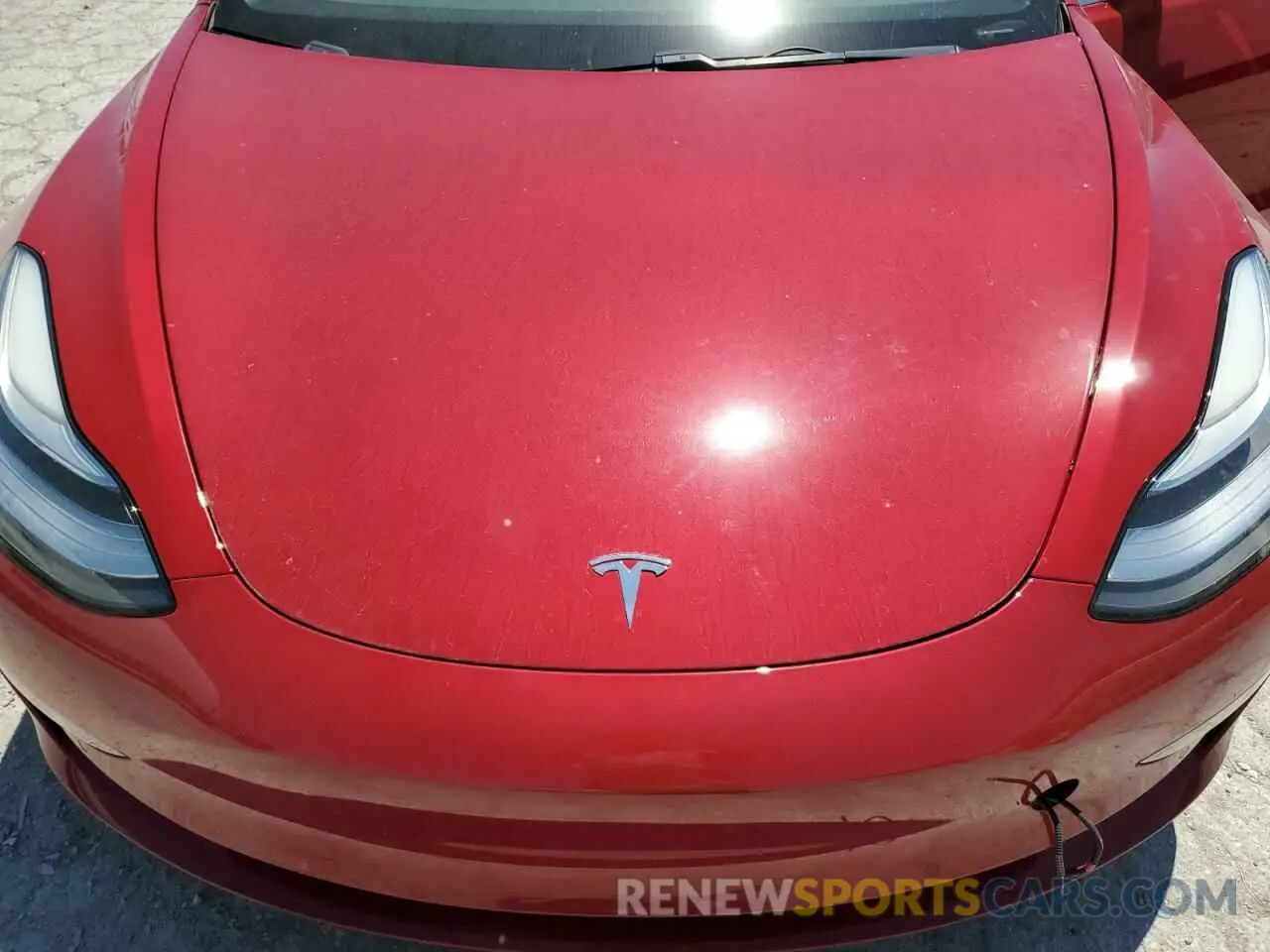 11 Photograph of a damaged car 5YJ3E1EB3KF392958 TESLA MODEL 3 2019