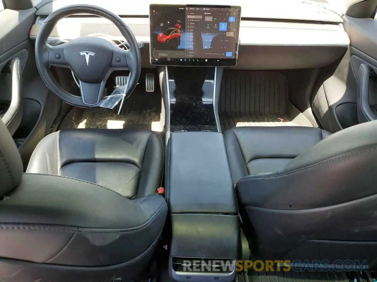 8 Photograph of a damaged car 5YJ3E1EB3KF392958 TESLA MODEL 3 2019