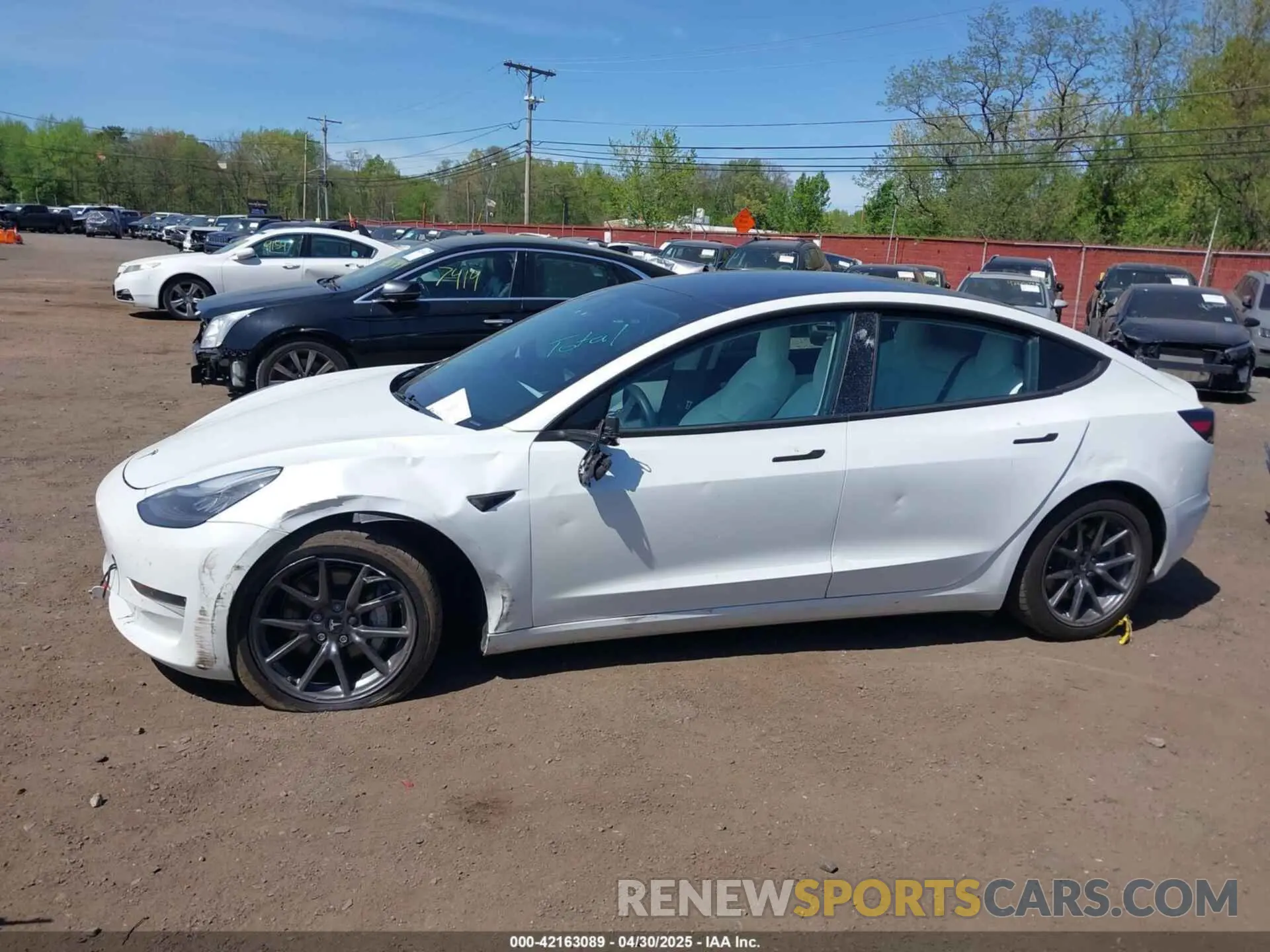 6 Photograph of a damaged car 5YJ3E1EB3KF450602 TESLA MODEL 3 2019