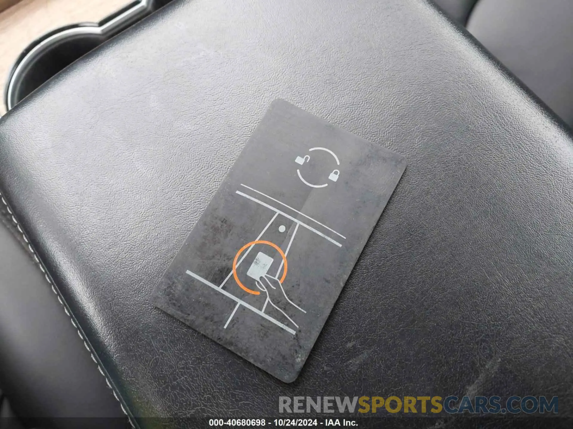 11 Photograph of a damaged car 5YJ3E1EB3KF469795 TESLA MODEL 3 2019