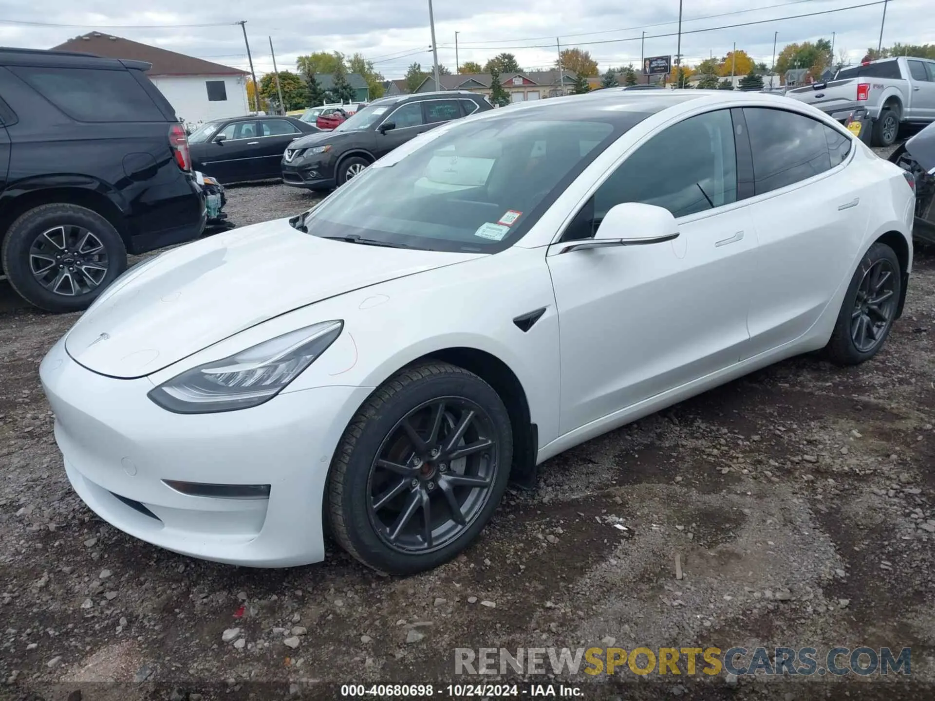 2 Photograph of a damaged car 5YJ3E1EB3KF469795 TESLA MODEL 3 2019
