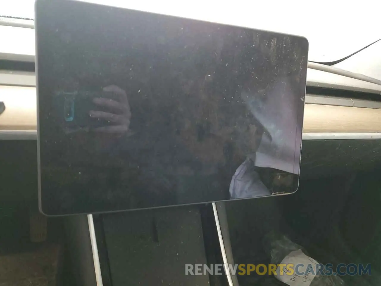 9 Photograph of a damaged car 5YJ3E1EB3KF494292 TESLA MODEL 3 2019
