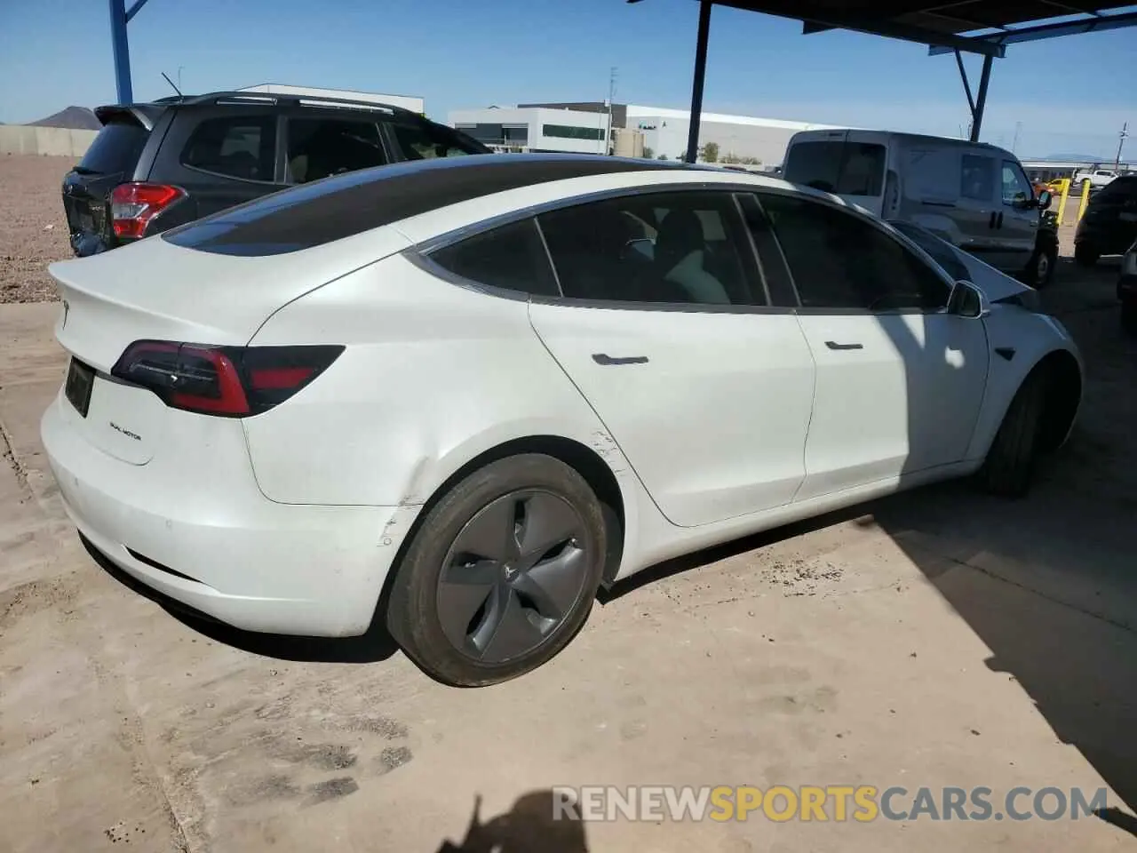 3 Photograph of a damaged car 5YJ3E1EB3KF513035 TESLA MODEL 3 2019