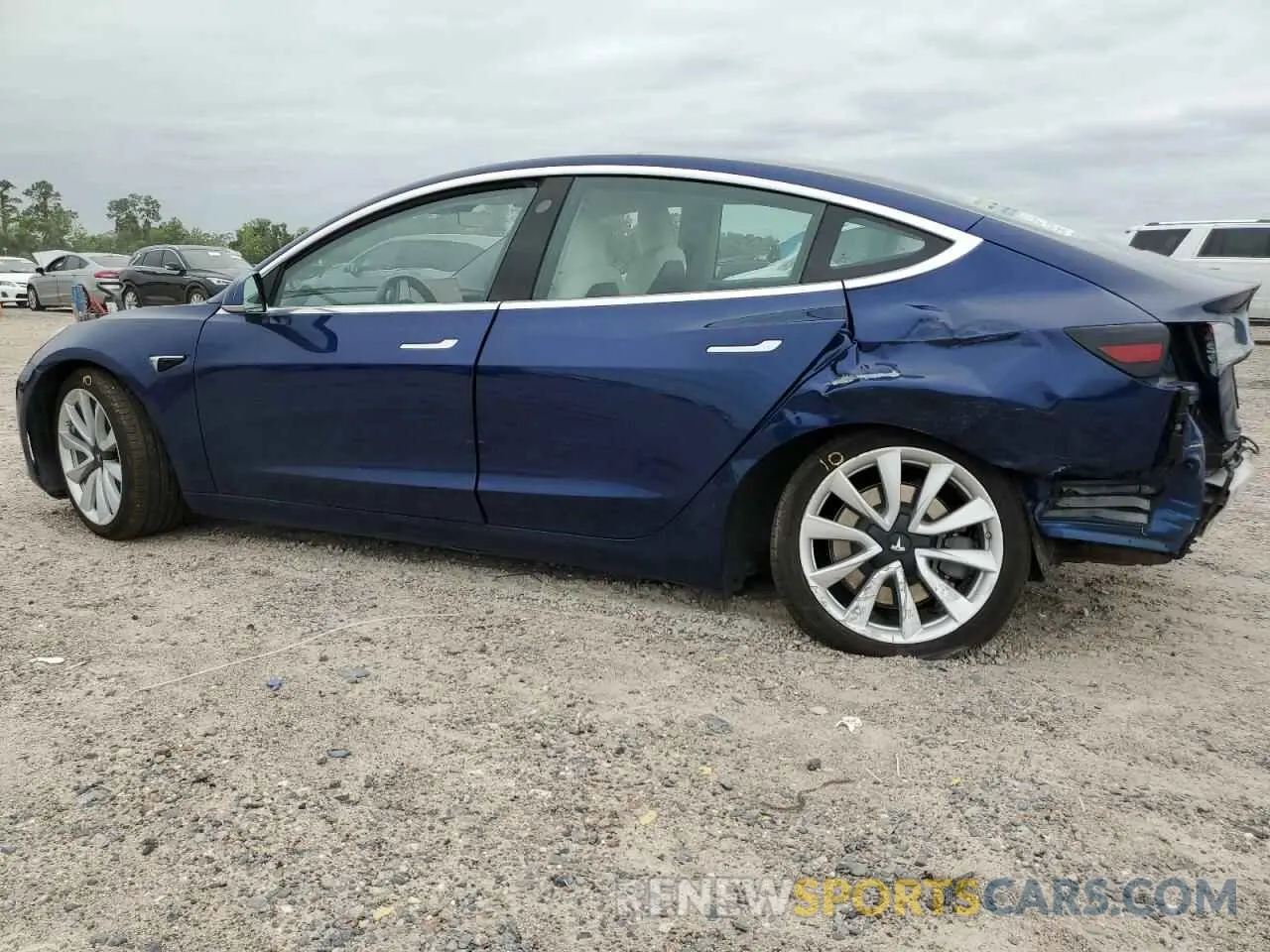 2 Photograph of a damaged car 5YJ3E1EB4KF195443 TESLA MODEL 3 2019