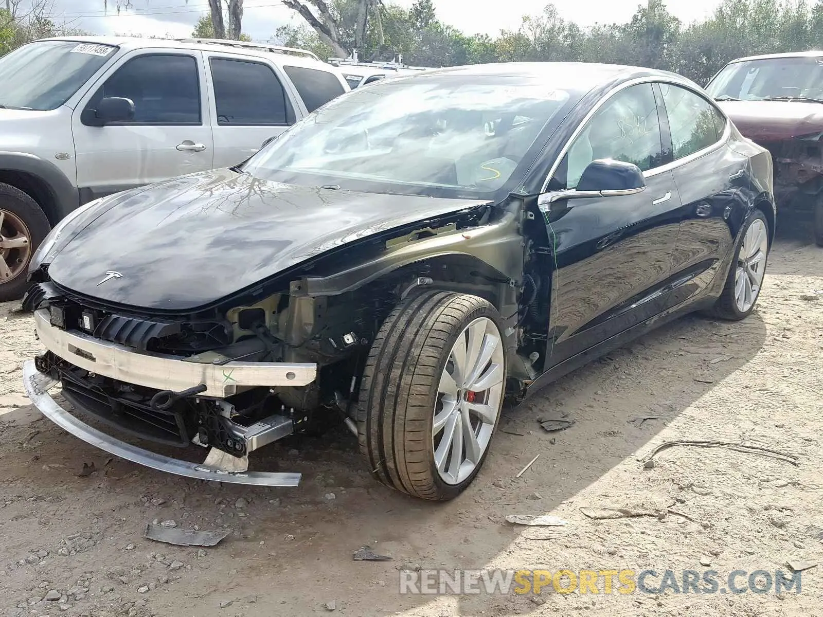 2 Photograph of a damaged car 5YJ3E1EB4KF231762 TESLA MODEL 3 2019