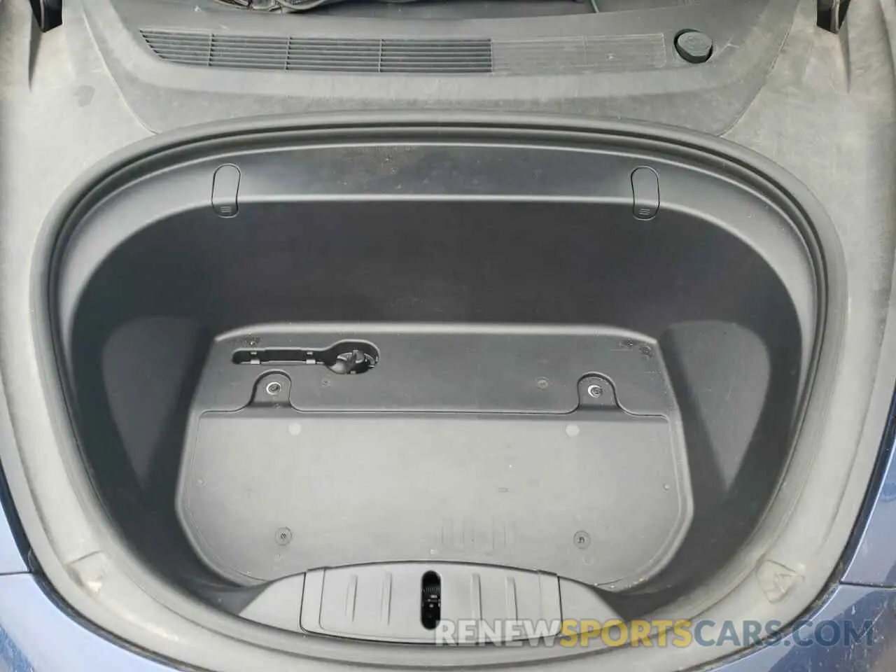 11 Photograph of a damaged car 5YJ3E1EB4KF407192 TESLA MODEL 3 2019