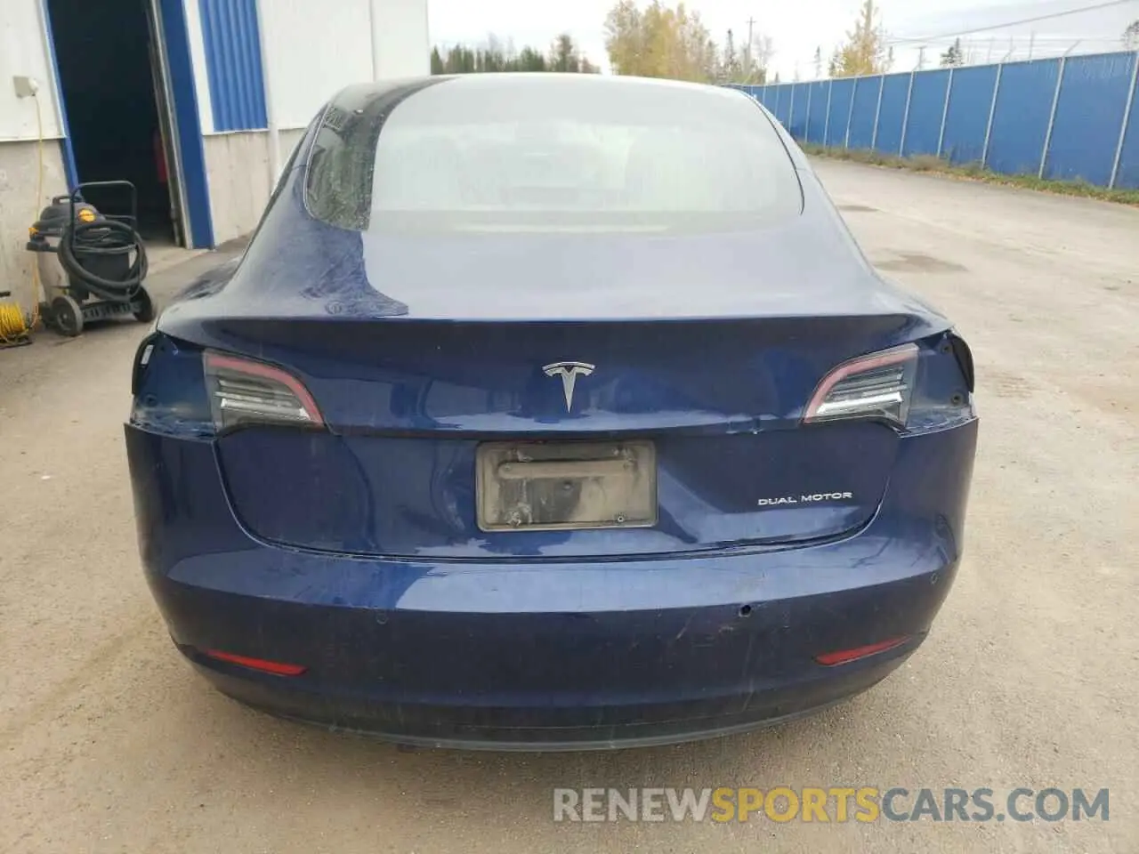 6 Photograph of a damaged car 5YJ3E1EB4KF407192 TESLA MODEL 3 2019
