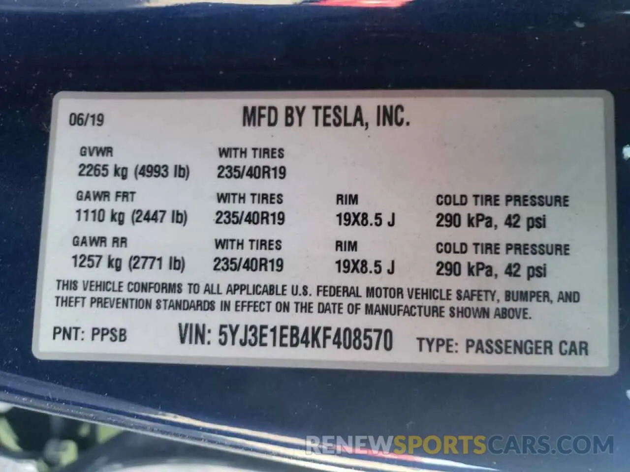 10 Photograph of a damaged car 5YJ3E1EB4KF408570 TESLA MODEL 3 2019