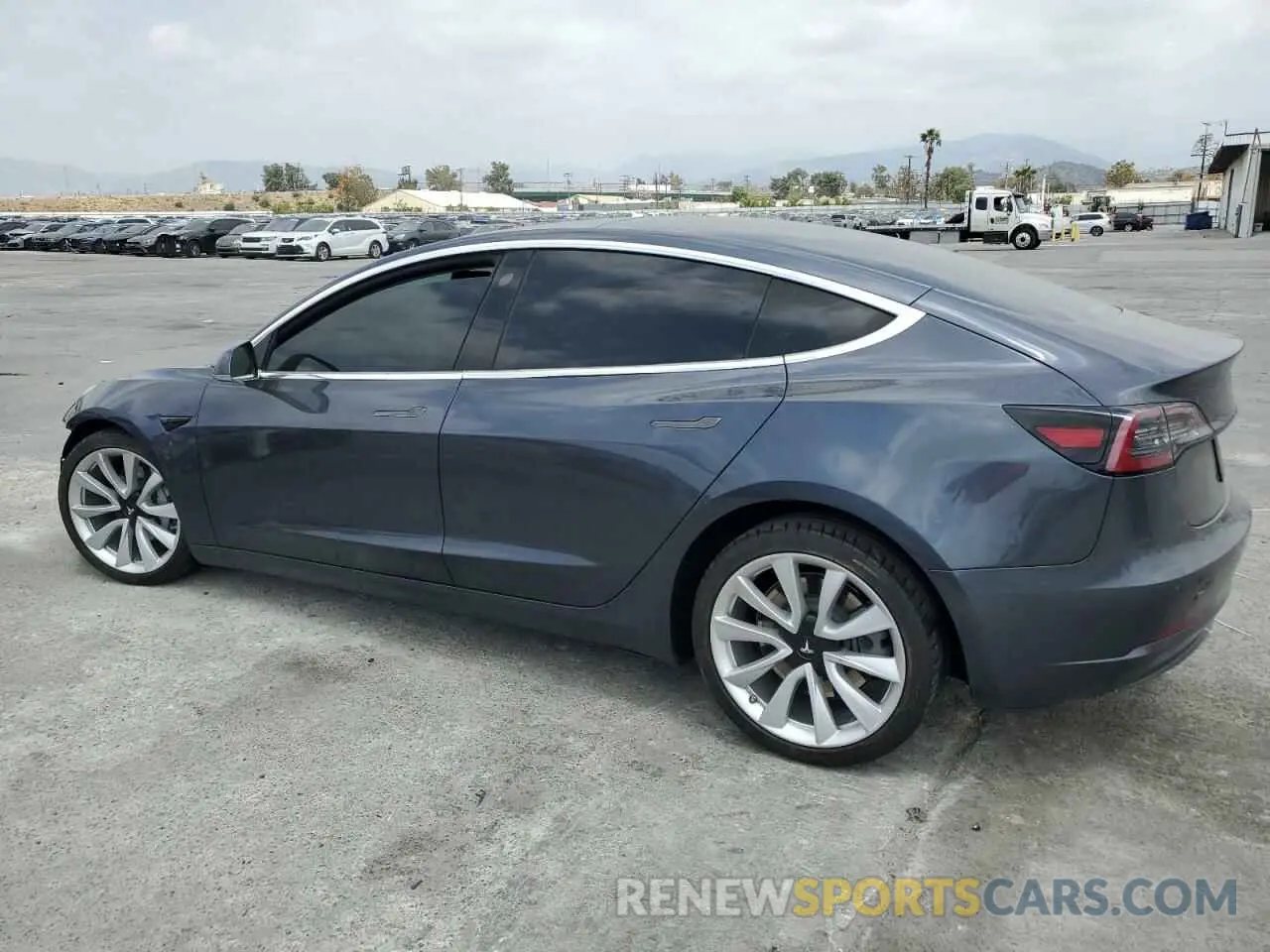 2 Фотография поврежденного автомобиля 5YJ3E1EB4KF437020 TESLA MODEL 3 2019