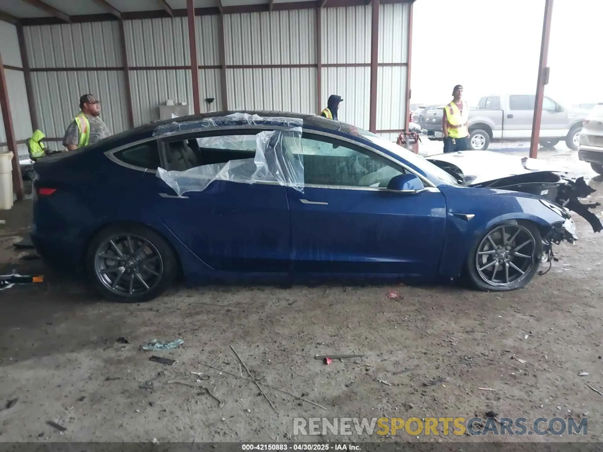12 Фотография поврежденного автомобиля 5YJ3E1EB4KF497637 TESLA MODEL 3 2019