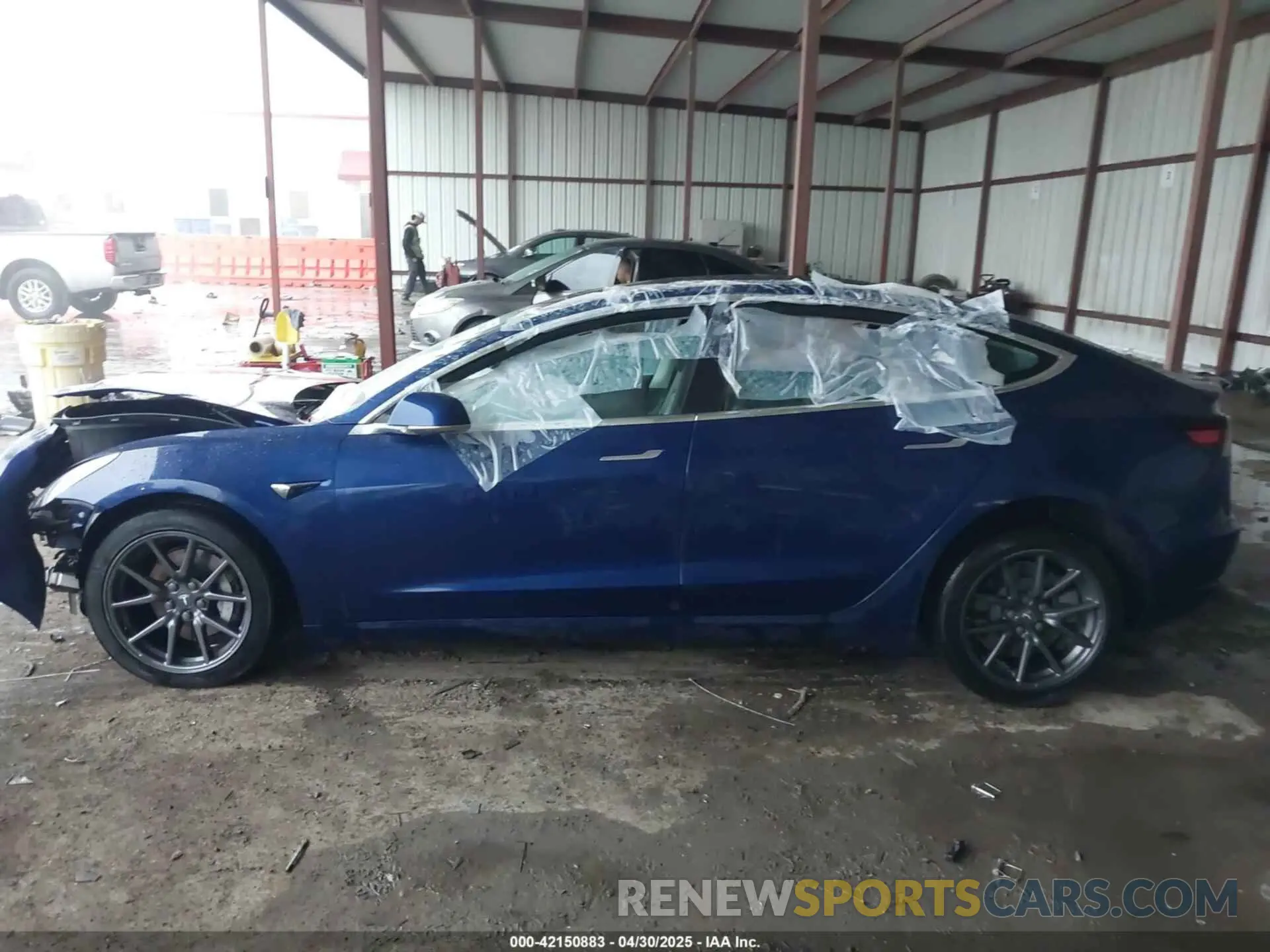 13 Фотография поврежденного автомобиля 5YJ3E1EB4KF497637 TESLA MODEL 3 2019