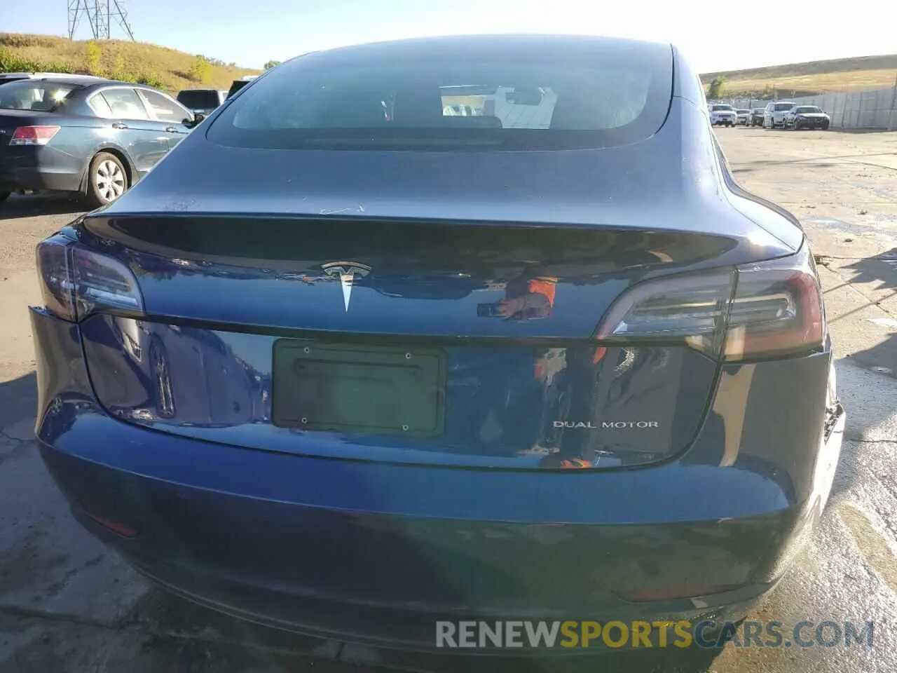 6 Photograph of a damaged car 5YJ3E1EB5KF199484 TESLA MODEL 3 2019
