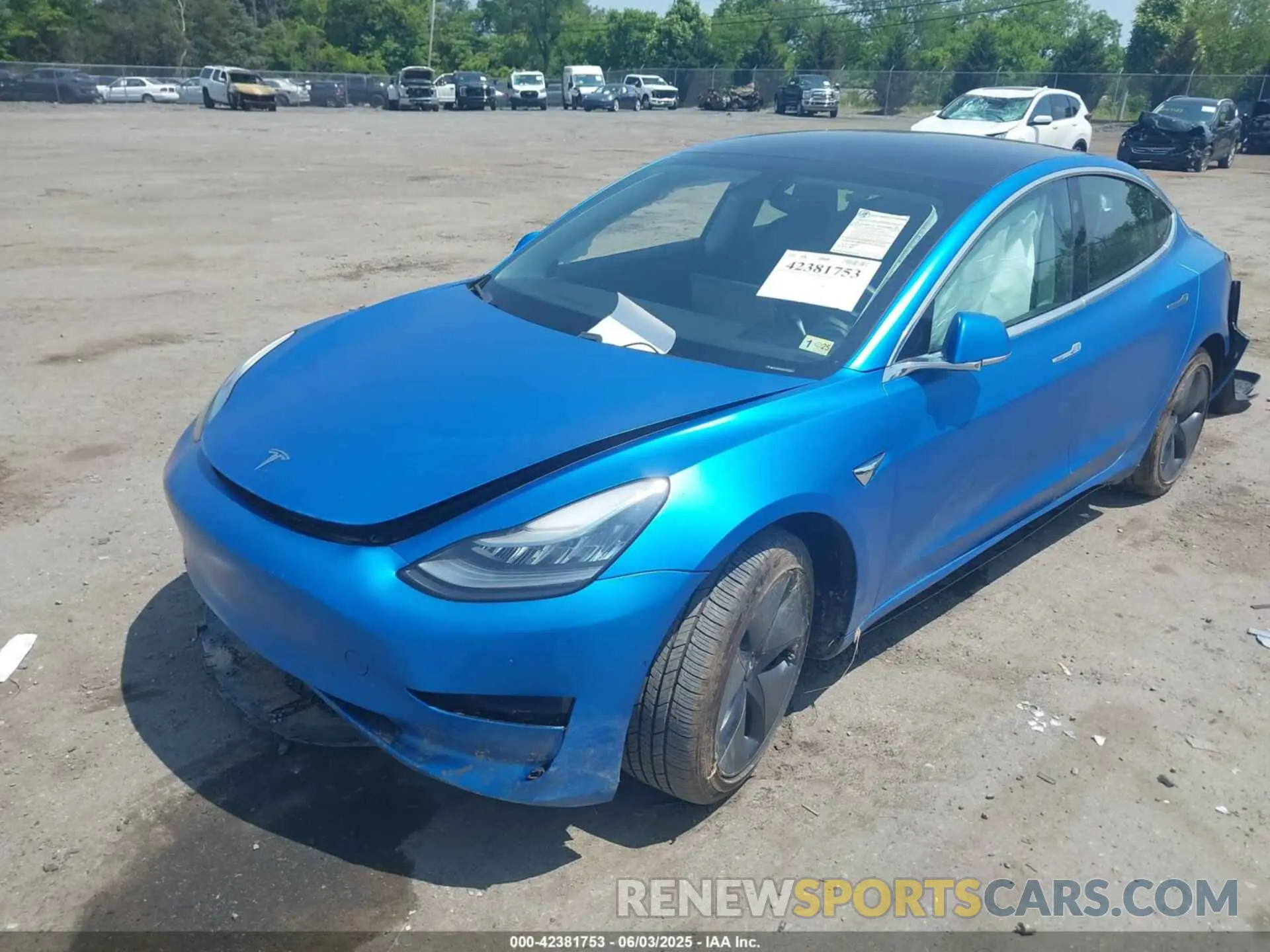 2 Photograph of a damaged car 5YJ3E1EB5KF208748 TESLA MODEL 3 2019