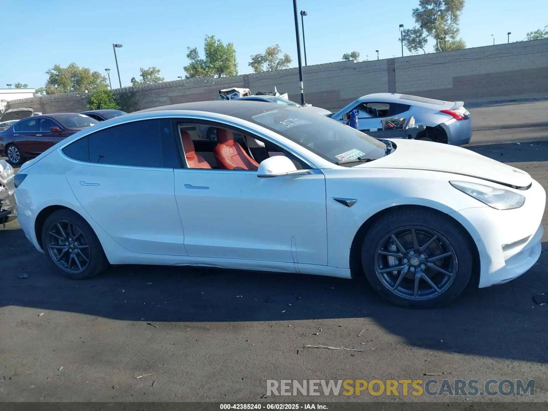 13 Photograph of a damaged car 5YJ3E1EB5KF213576 TESLA MODEL 3 2019